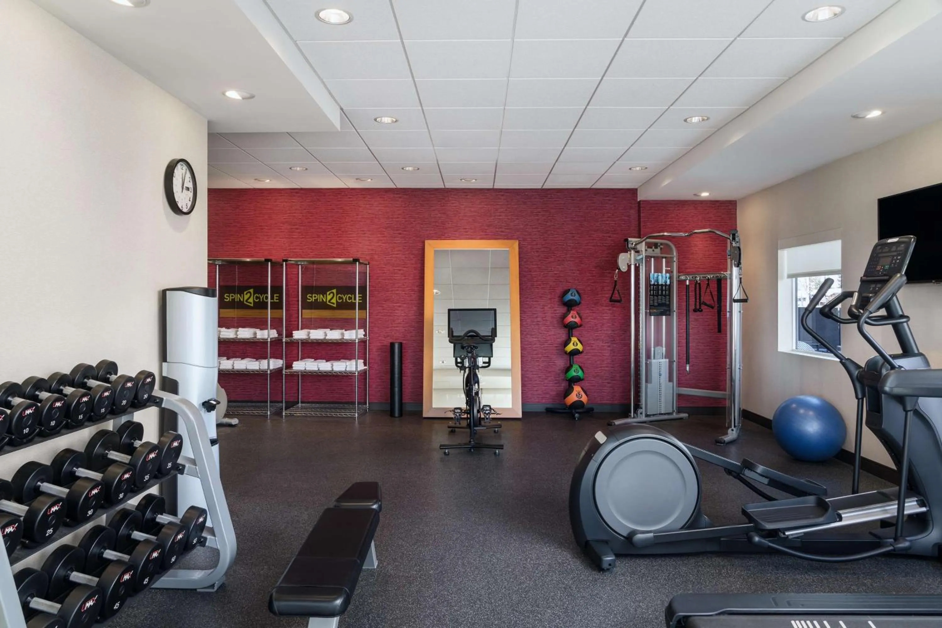 Fitness centre/facilities in Home2 Suites by Hilton Bellingham