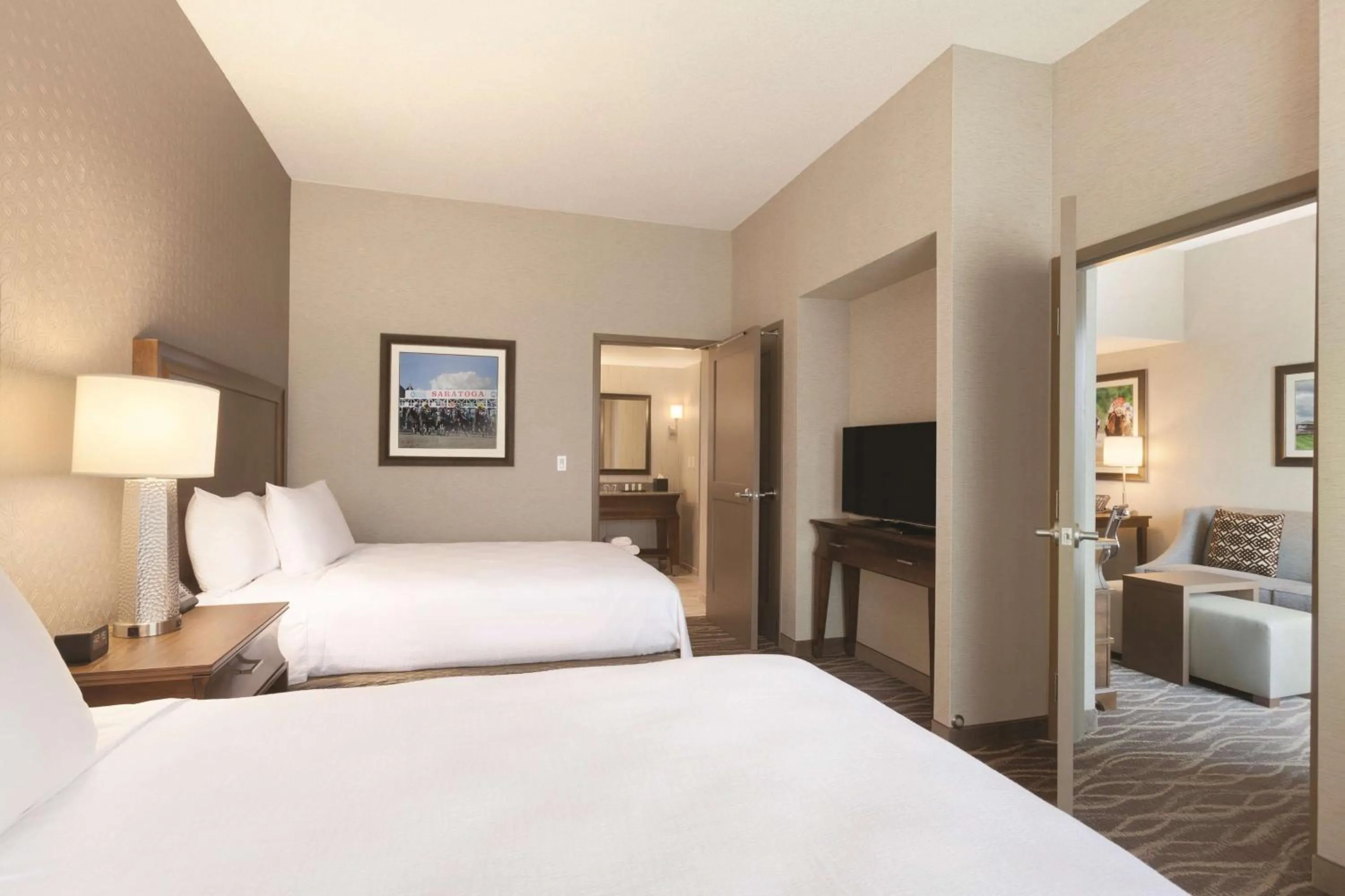 Bed in Embassy Suites Saratoga Springs