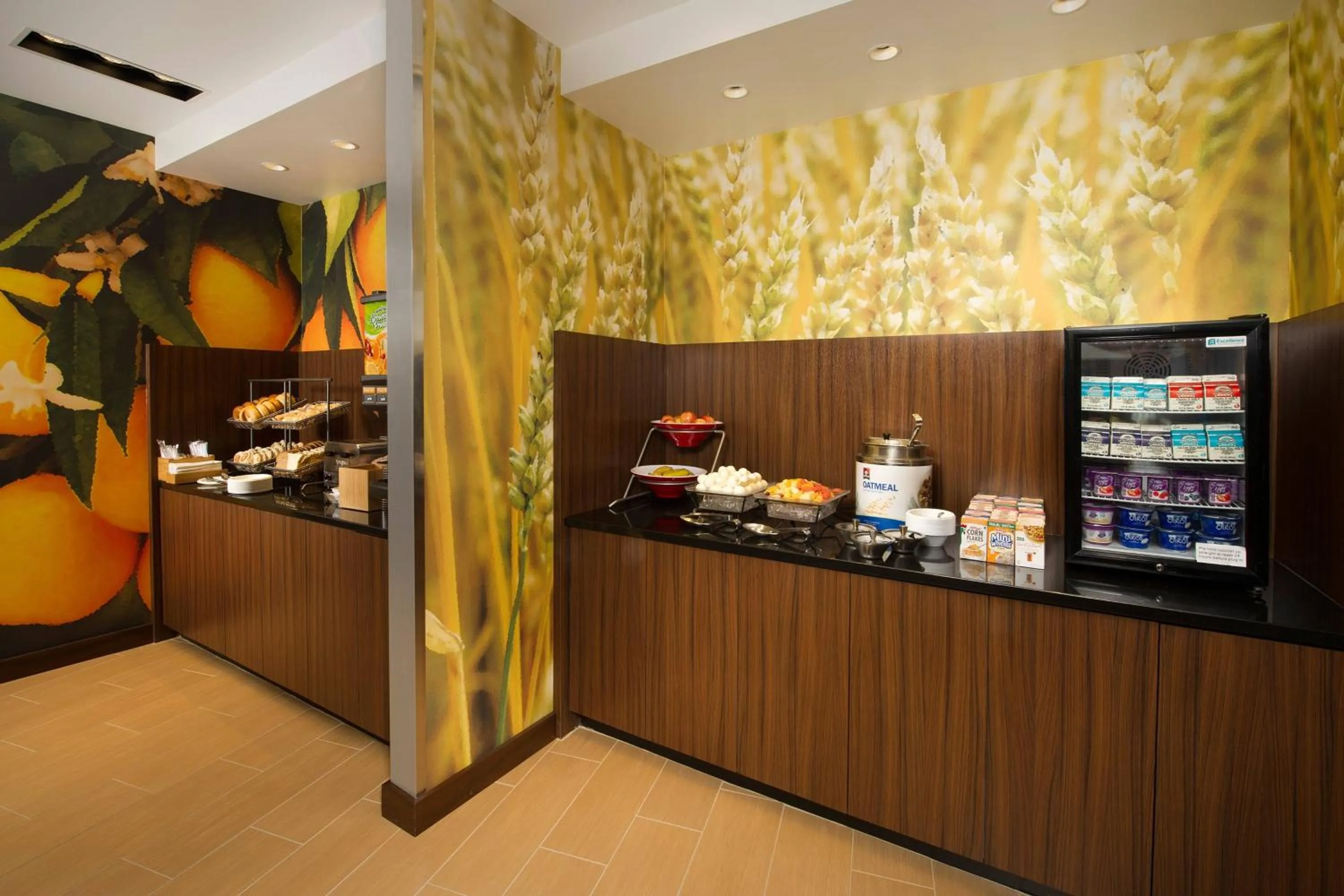 Breakfast in Fairfield Inn & Suites by Marriott Arundel Mills BWI Airport