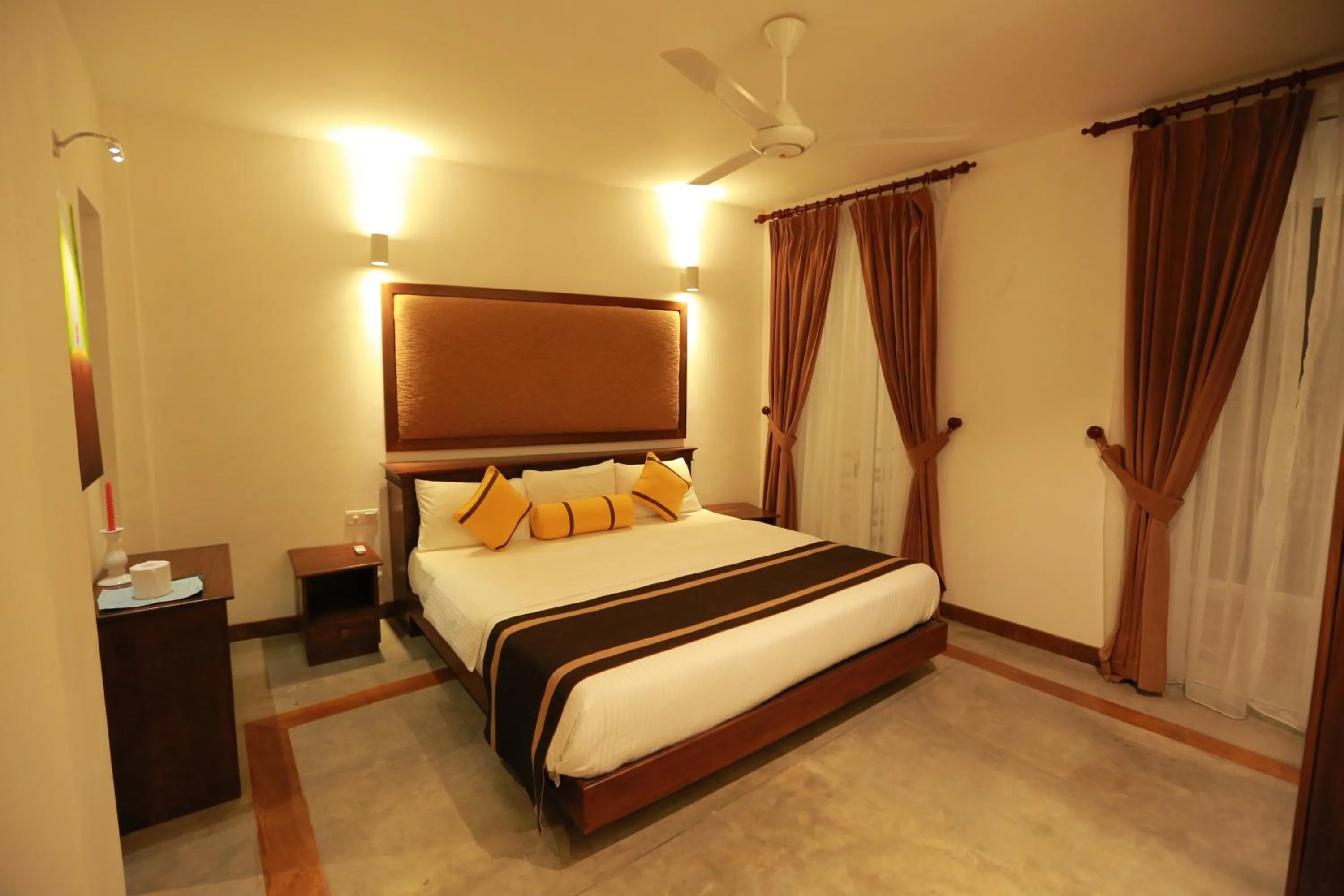 Bedroom, Bed in Refresh Hotel Hikkaduwa