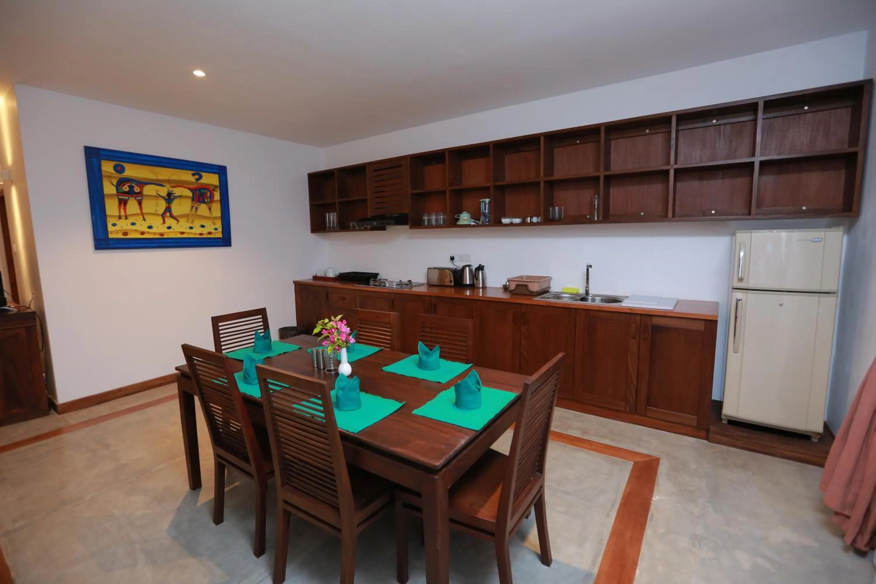 Dining area in Refresh Hotel Hikkaduwa