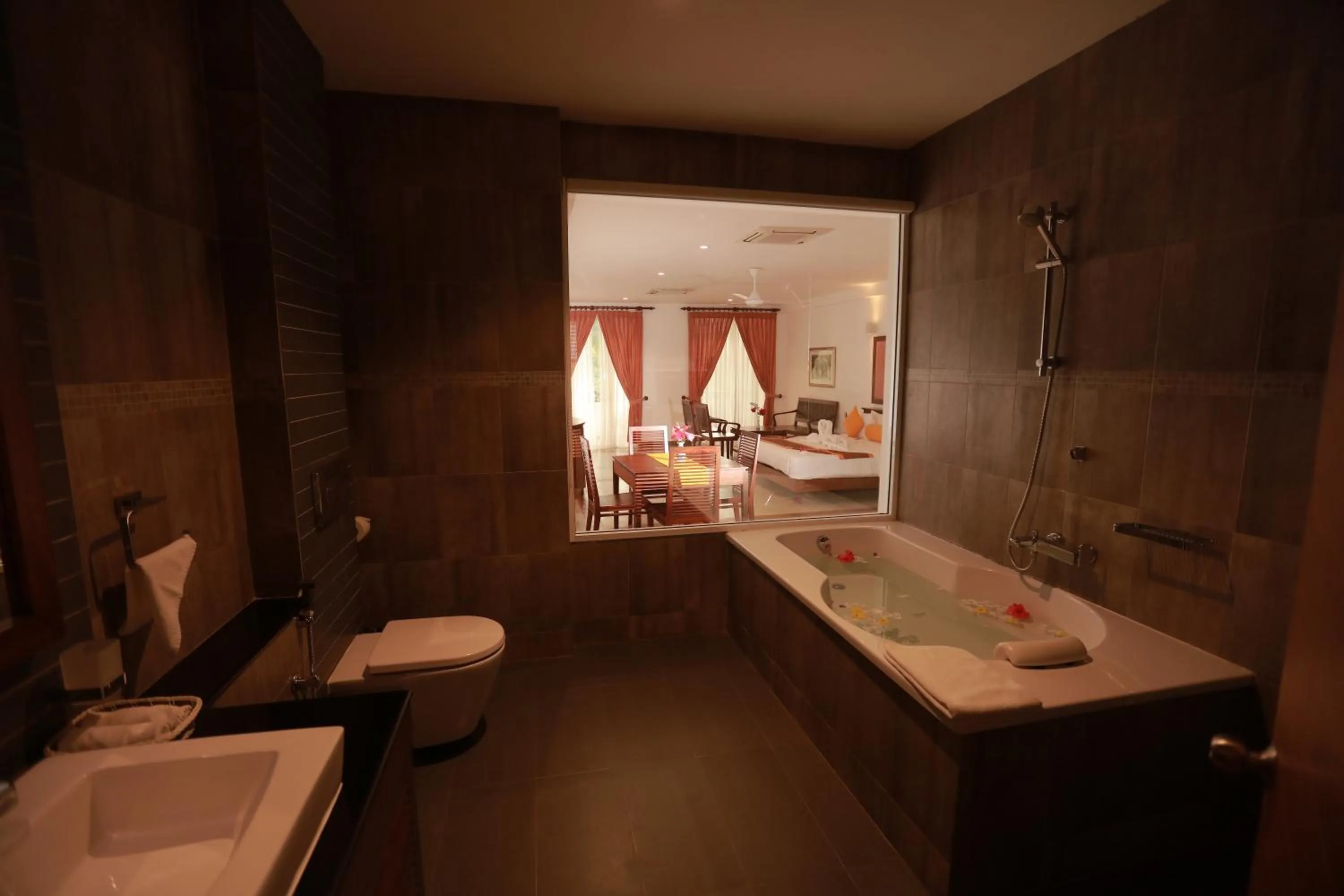 Shower, Bed in Refresh Hotel Hikkaduwa