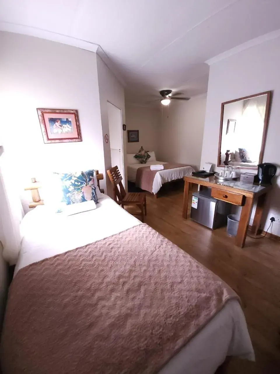 Basic Triple Room in Rusplek Guesthouse and Conference Centre Basic Triple Room in Rusplek Guesthouse and Conference Centre