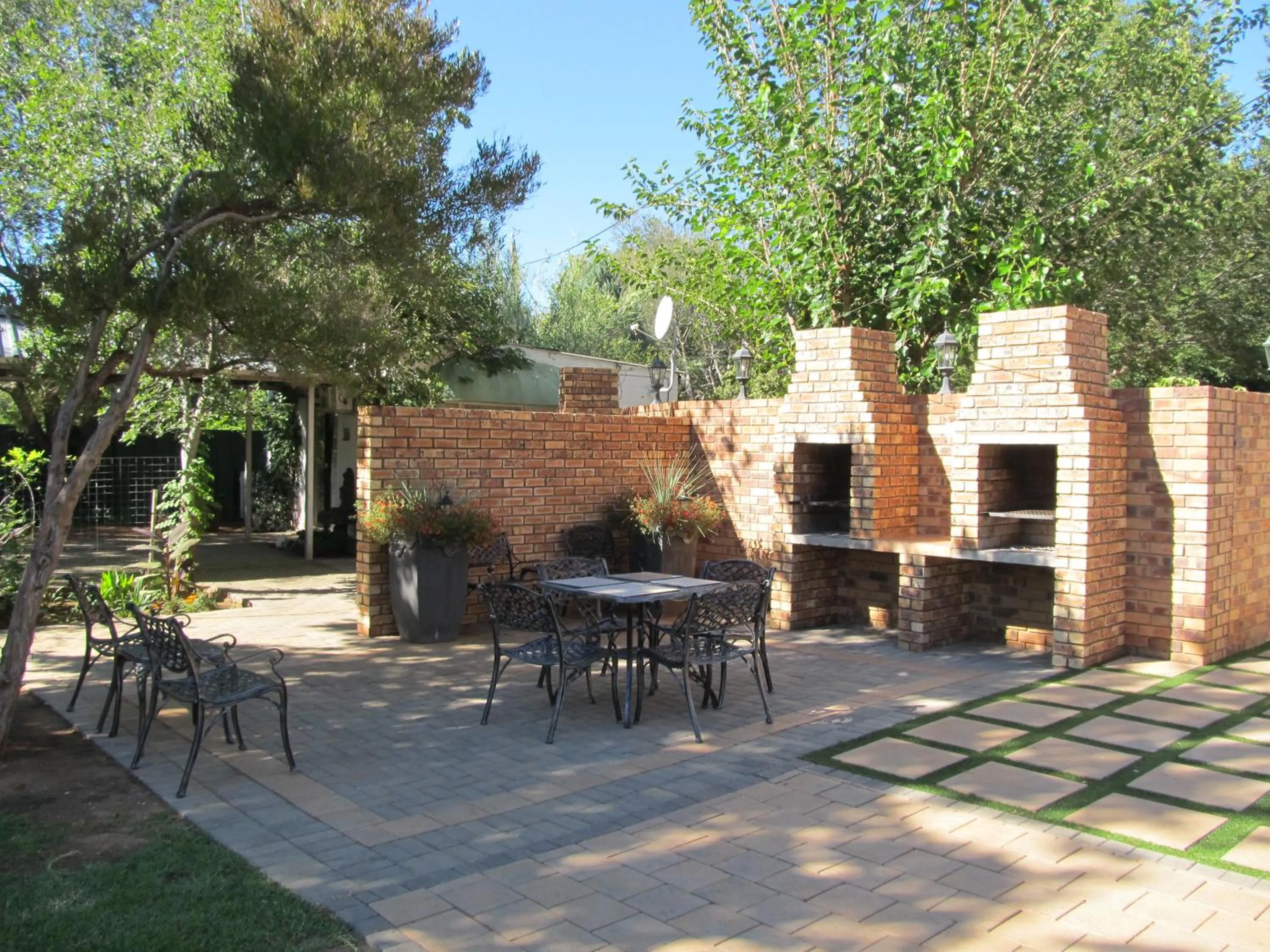 BBQ facilities in Rusplek Guesthouse and Conference Centre