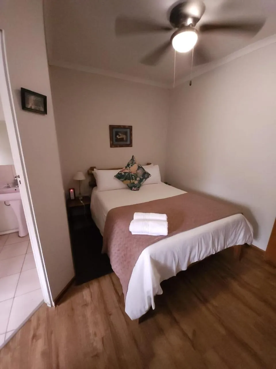 Bed in Rusplek Guesthouse and Conference Centre