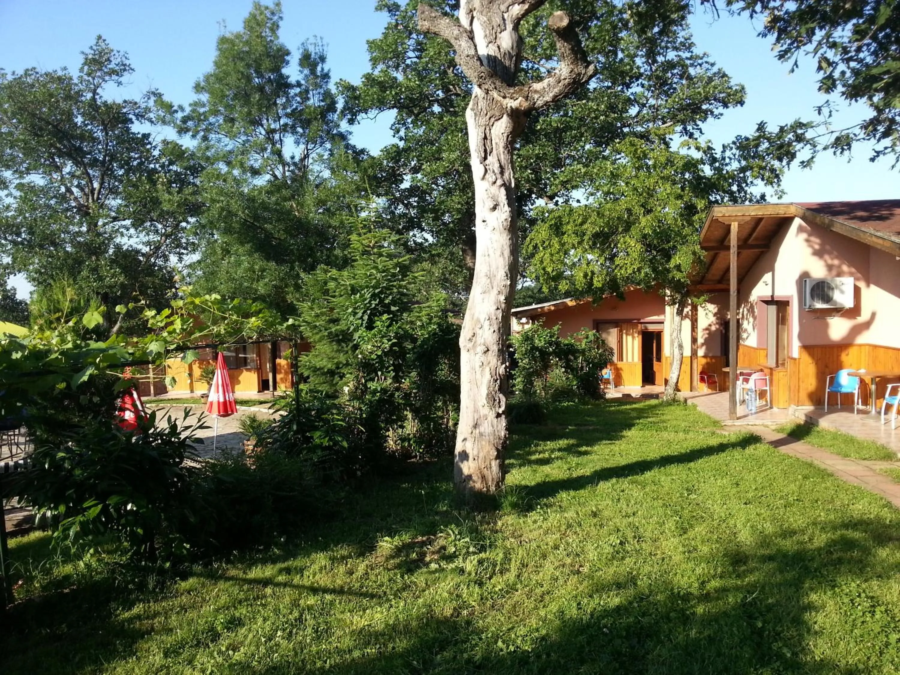 Garden in Туристически комплекс"Странджа"