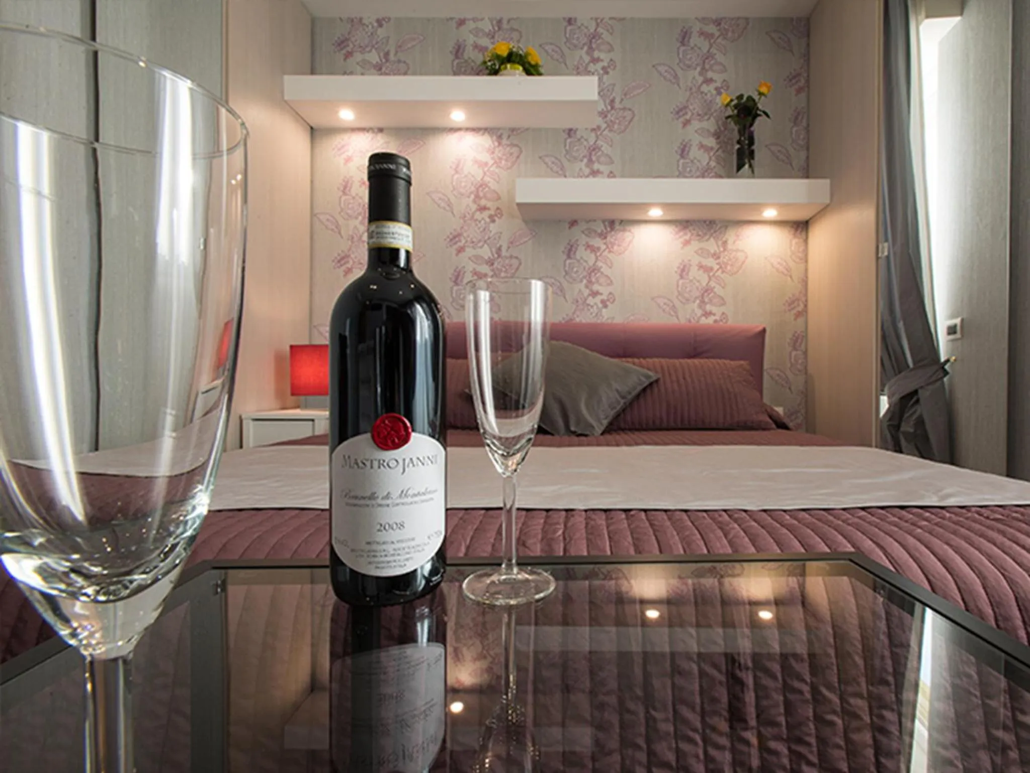 Decorative detail, Bed in Locanda di Mosconi