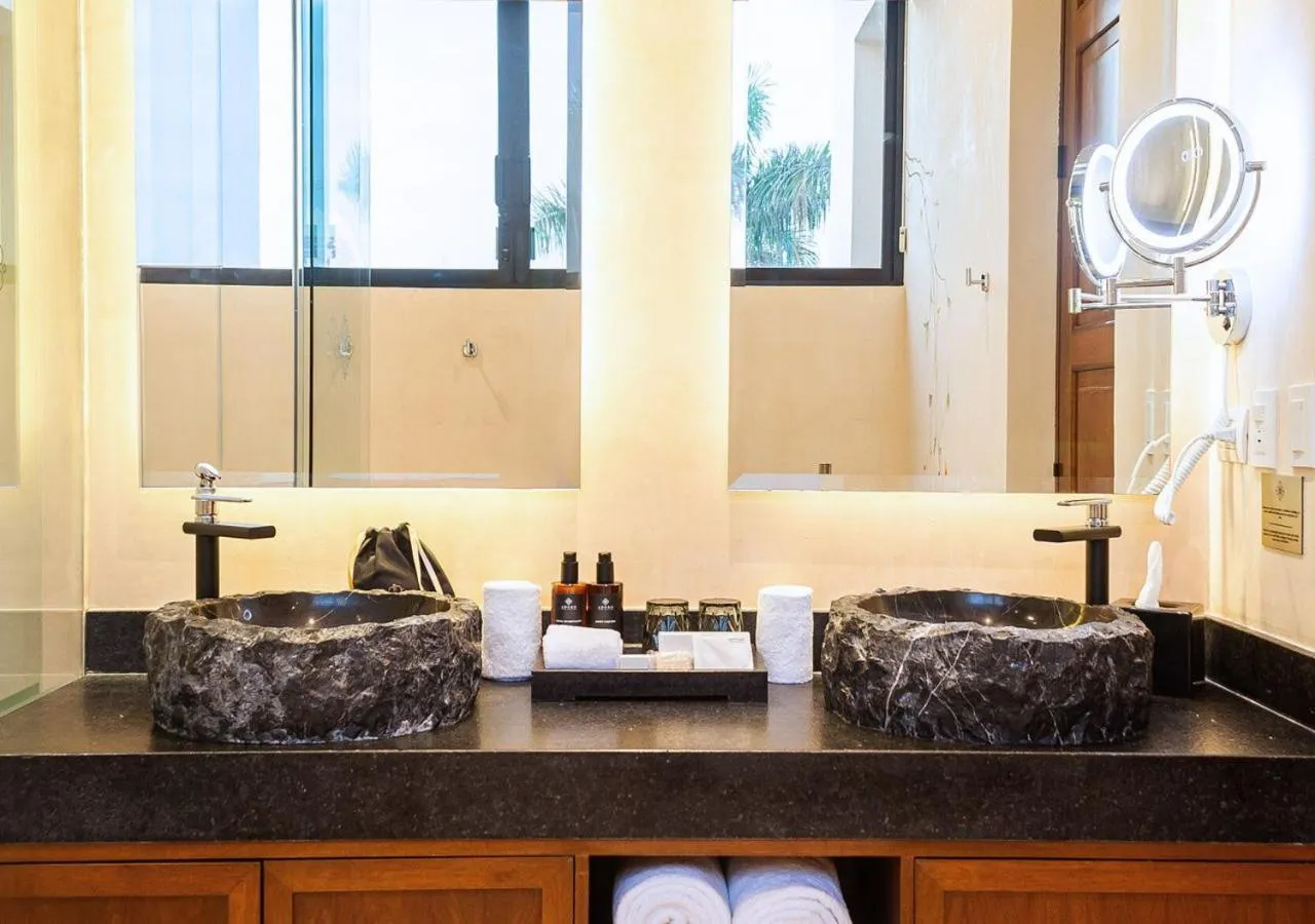 Bathroom in Adoro Hotel Boutique