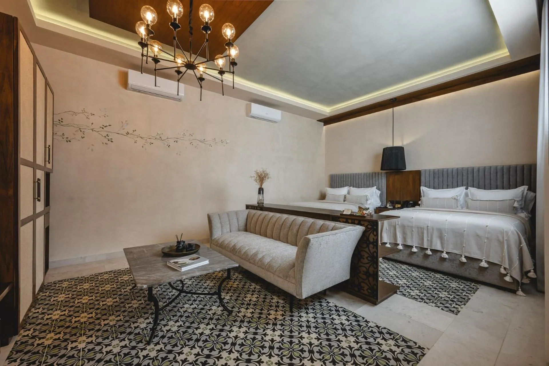 Photo of the whole room, Bed in Adoro Hotel Boutique