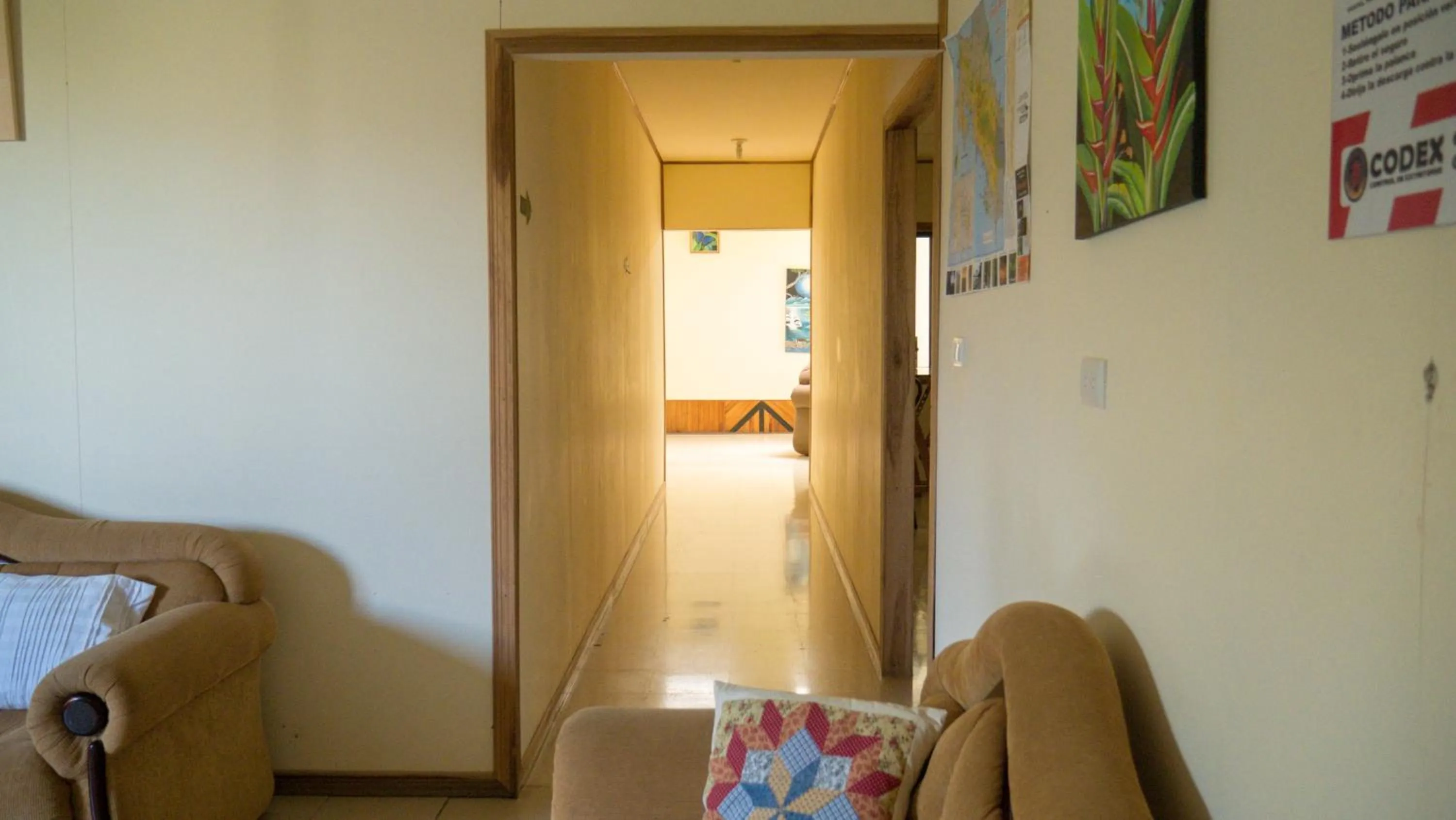 Lobby or reception, Bed in Monte Los Lirios Lodge