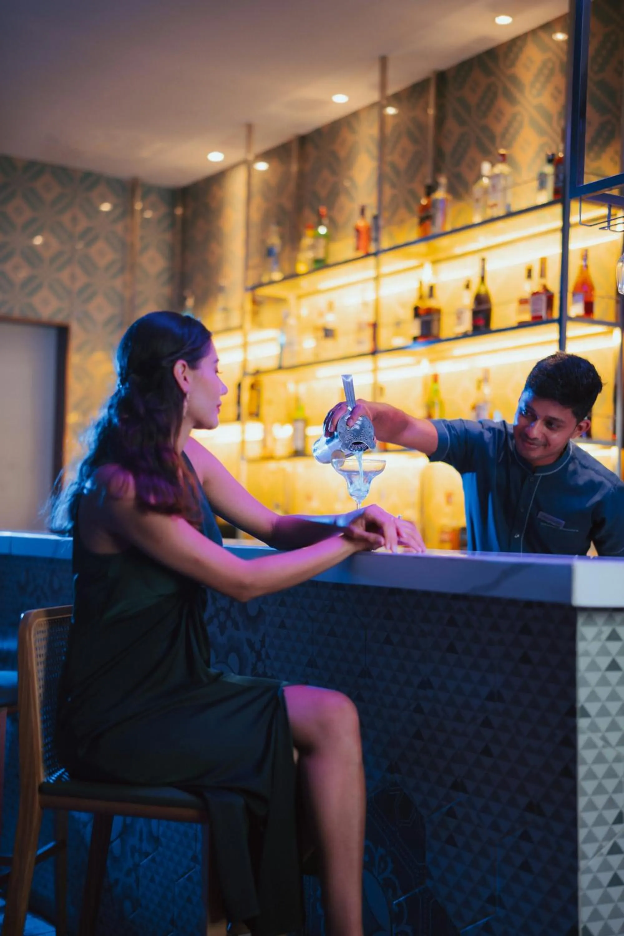 Lounge or bar in Kandy Myst by Cinnamon