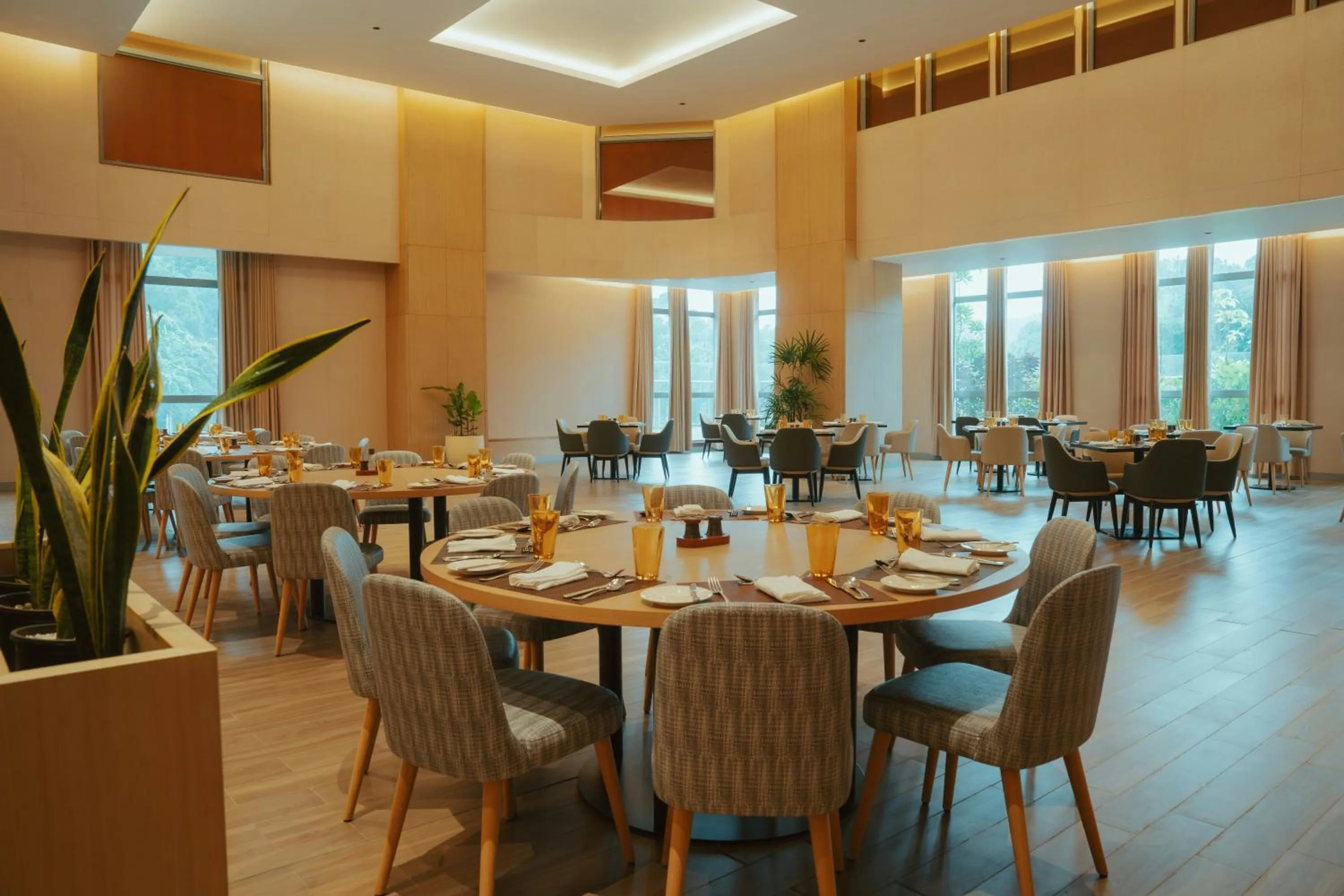 Restaurant/places to eat in Kandy Myst by Cinnamon