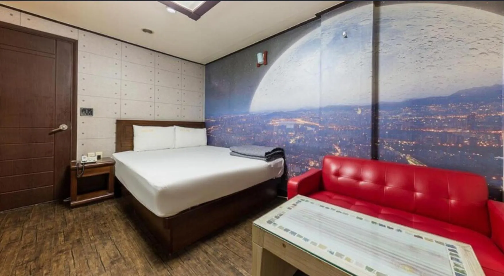 Bed in Cheonan Terminal Comodo