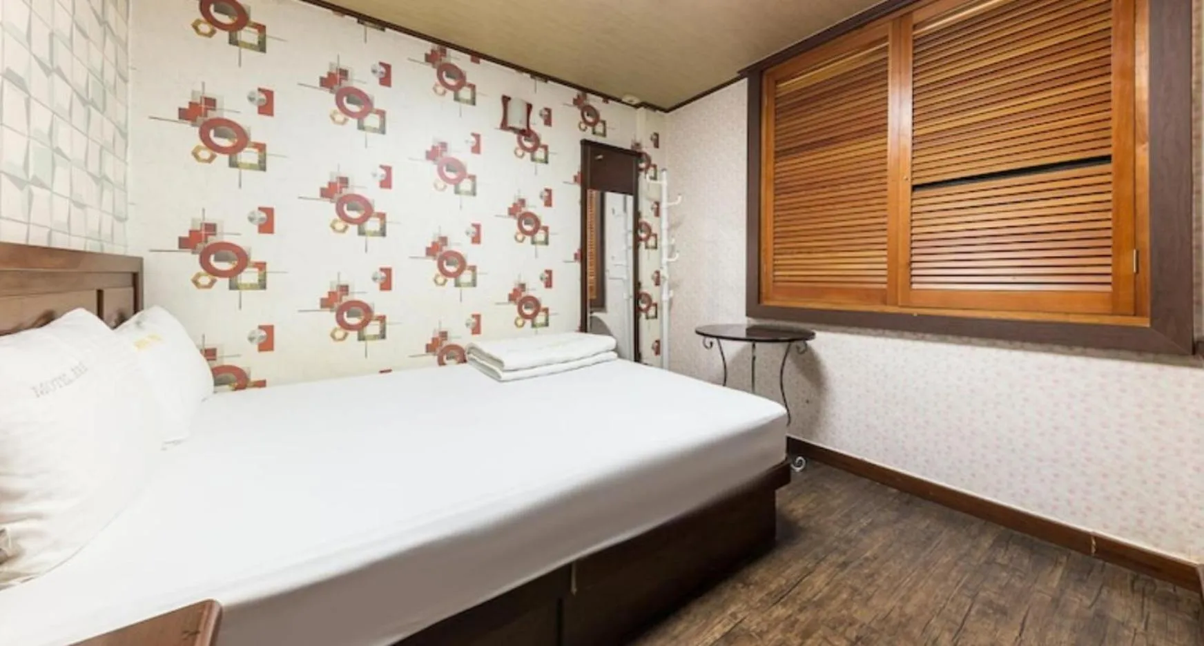 Bed in Cheonan Terminal Comodo