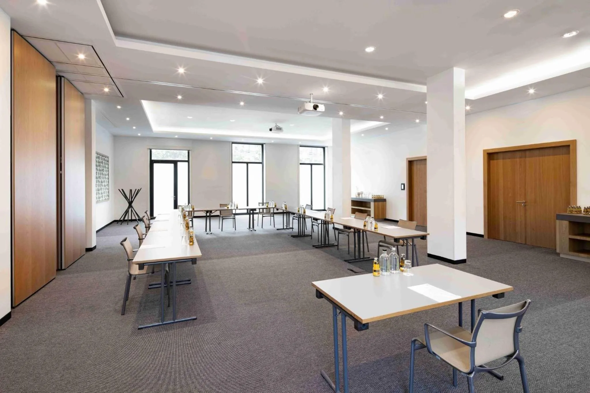 Meeting/conference room in Holiday Inn Frankfurt - Alte Oper by IHG