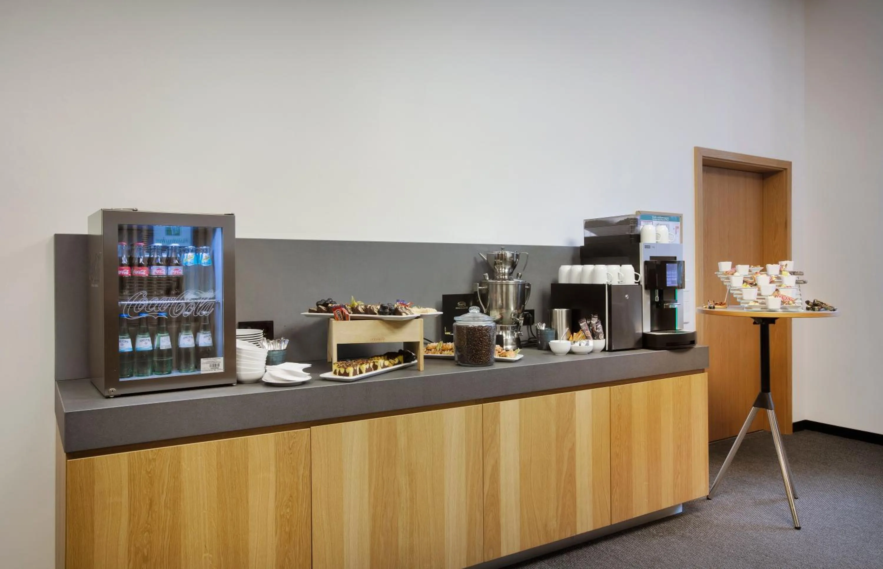 Restaurant/places to eat in Holiday Inn Frankfurt - Alte Oper by IHG