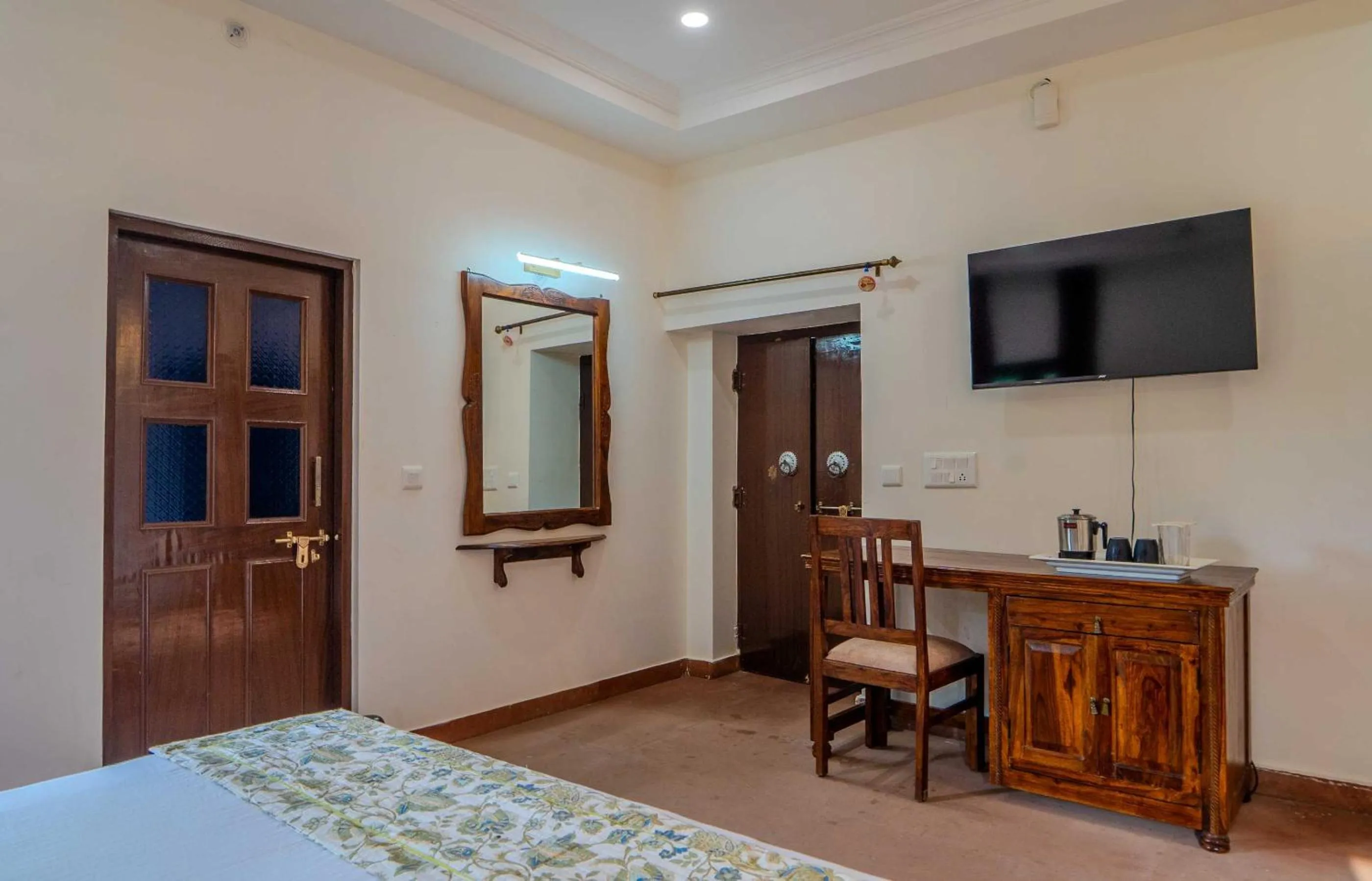 Bed in Fort Khawa Palace and Resort