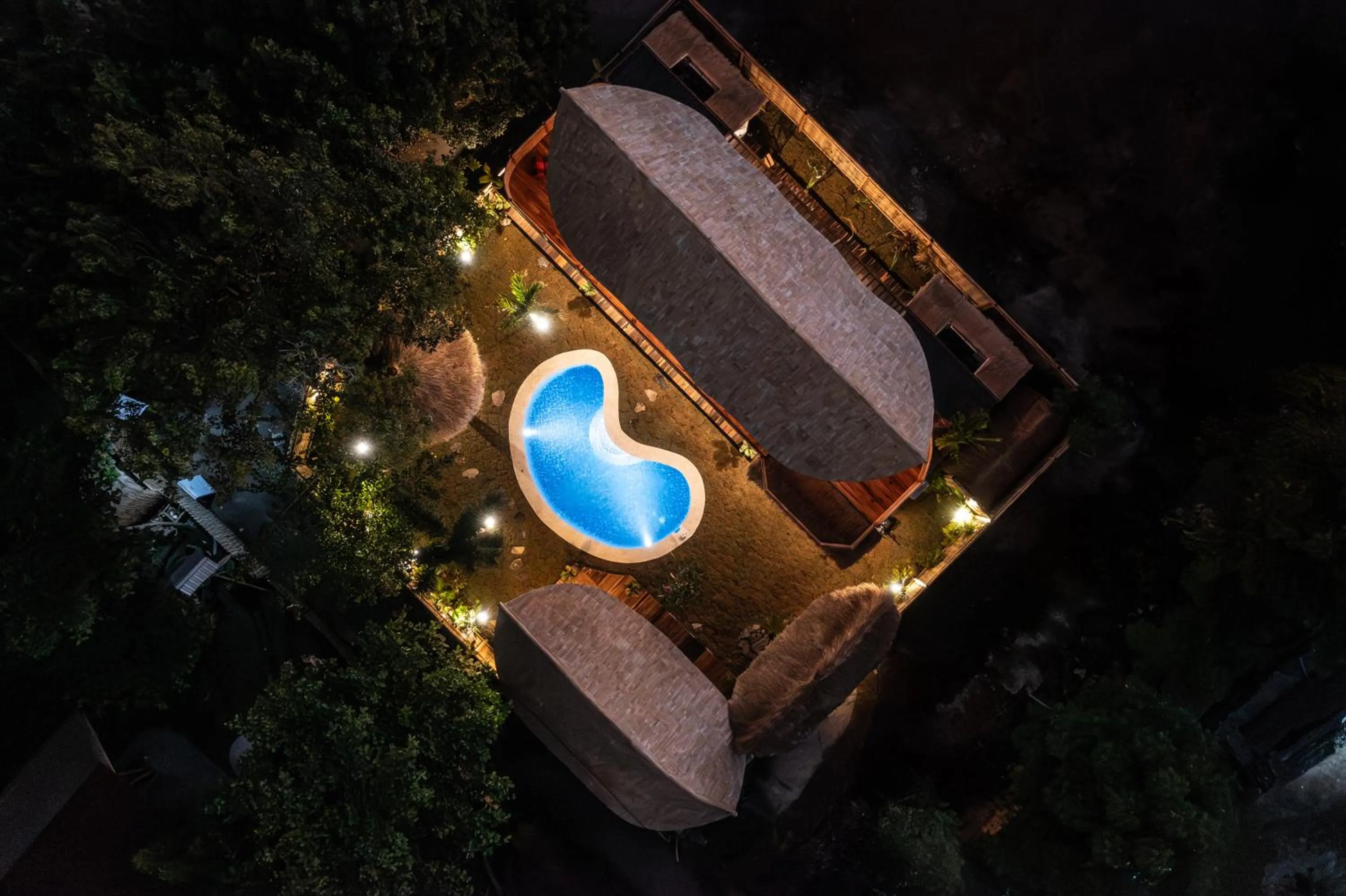 Night in Villa Samyama