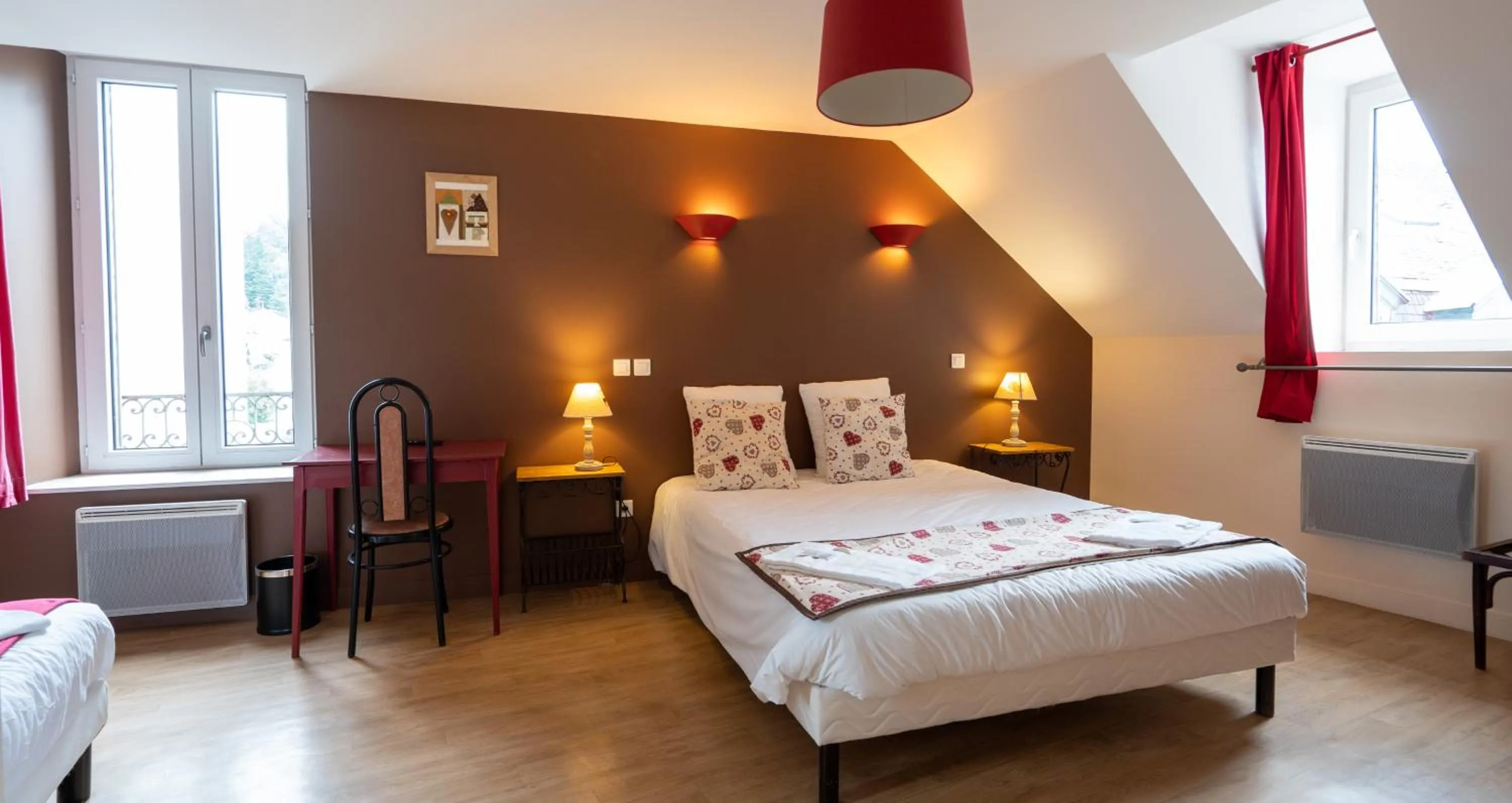 Bedroom, Bed in Le Genève