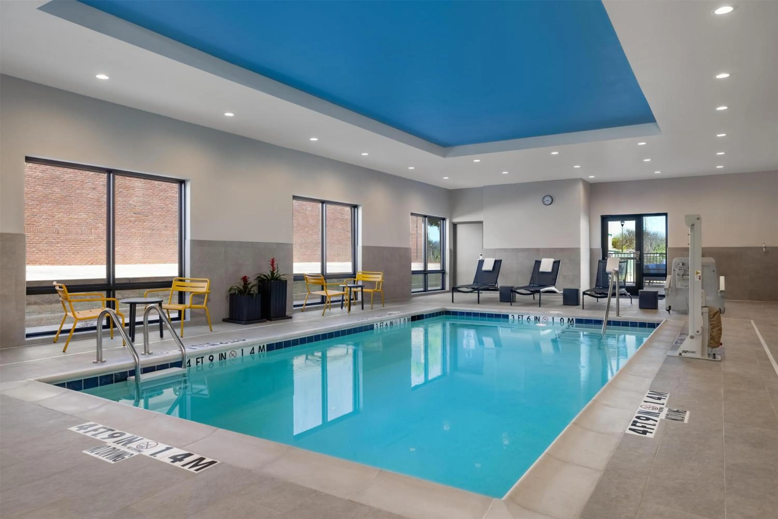 Pool view in Hampton Inn By Hilton Wichita Falls North