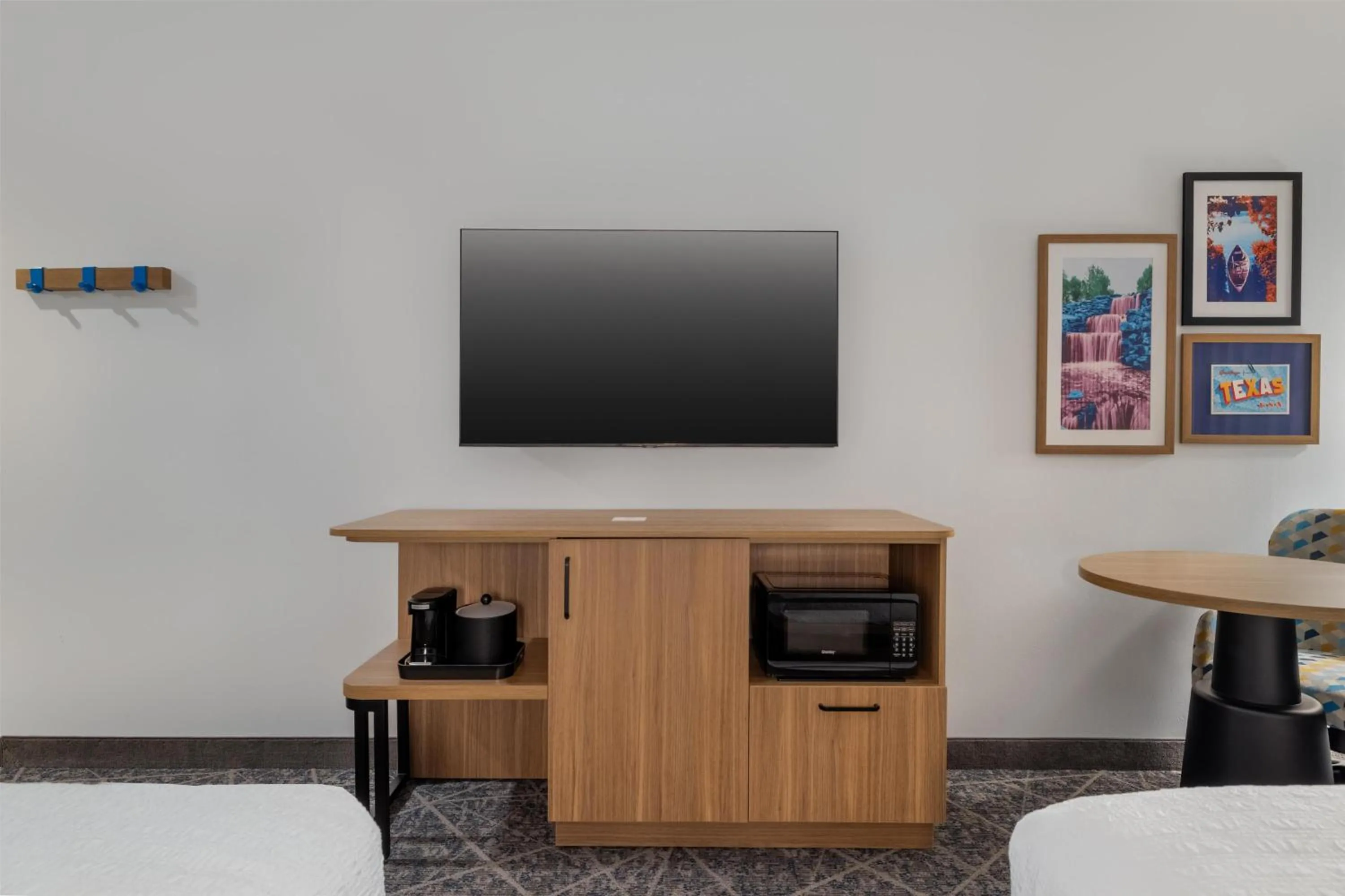 Bed in Hampton Inn By Hilton Wichita Falls North