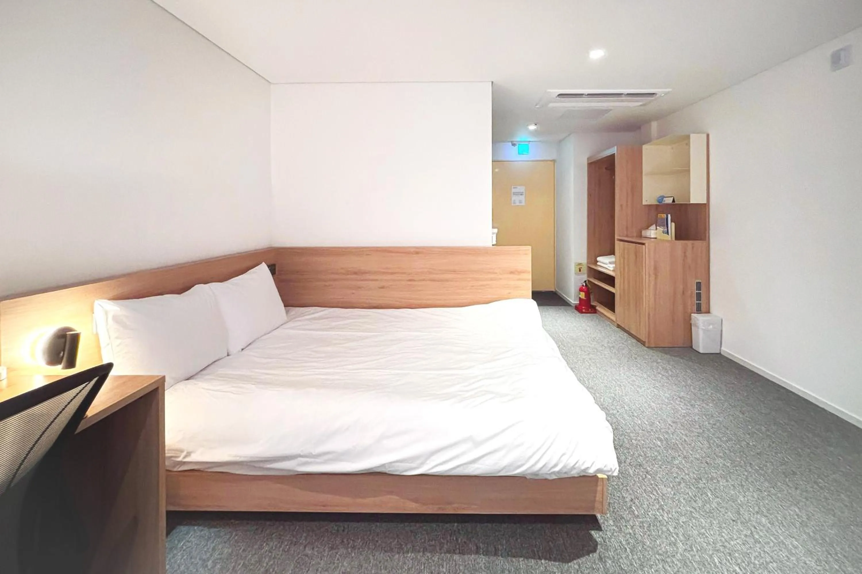 Bed in Mangrove Jeju City