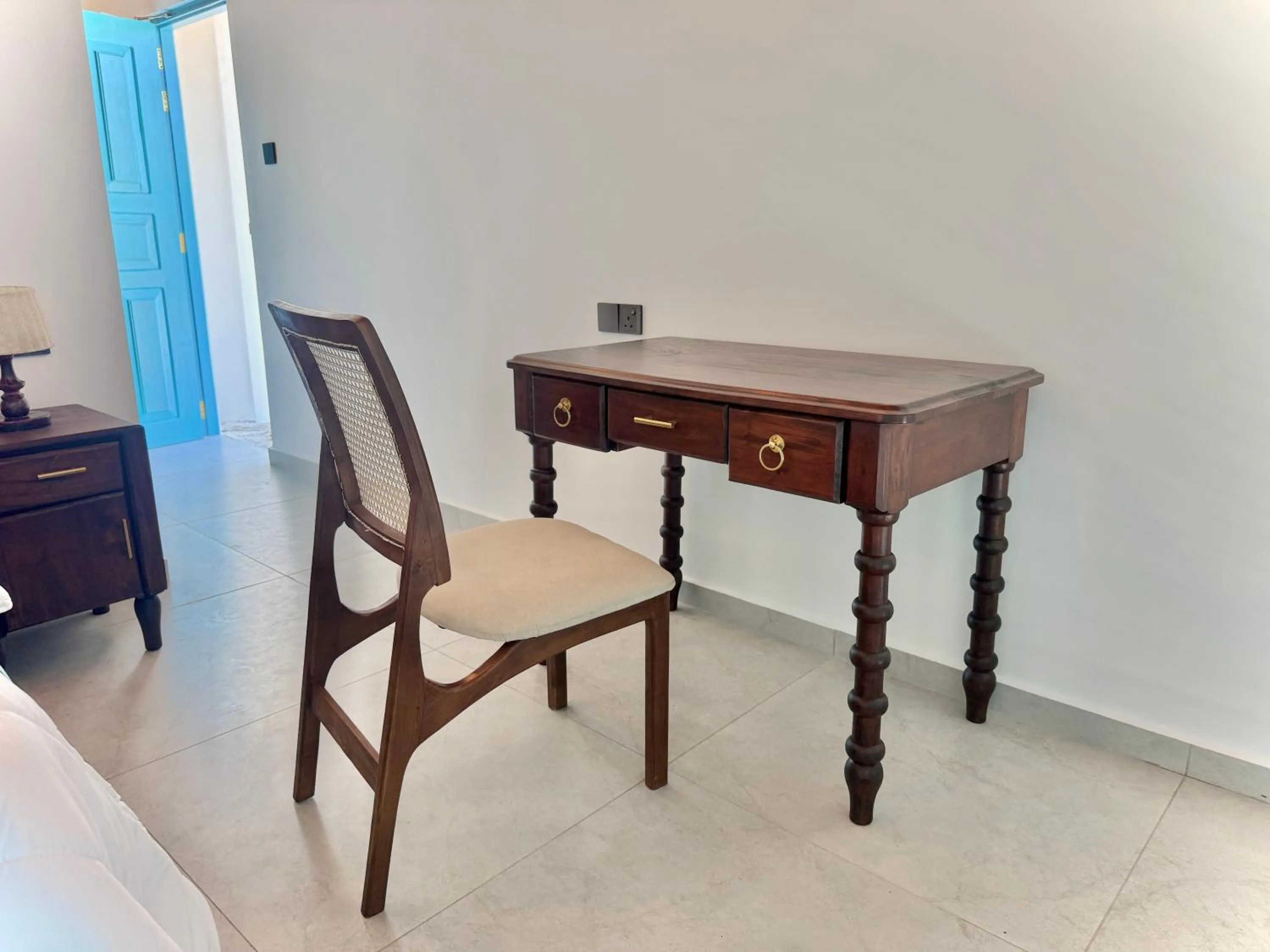 furniture in Seashore Mirissa