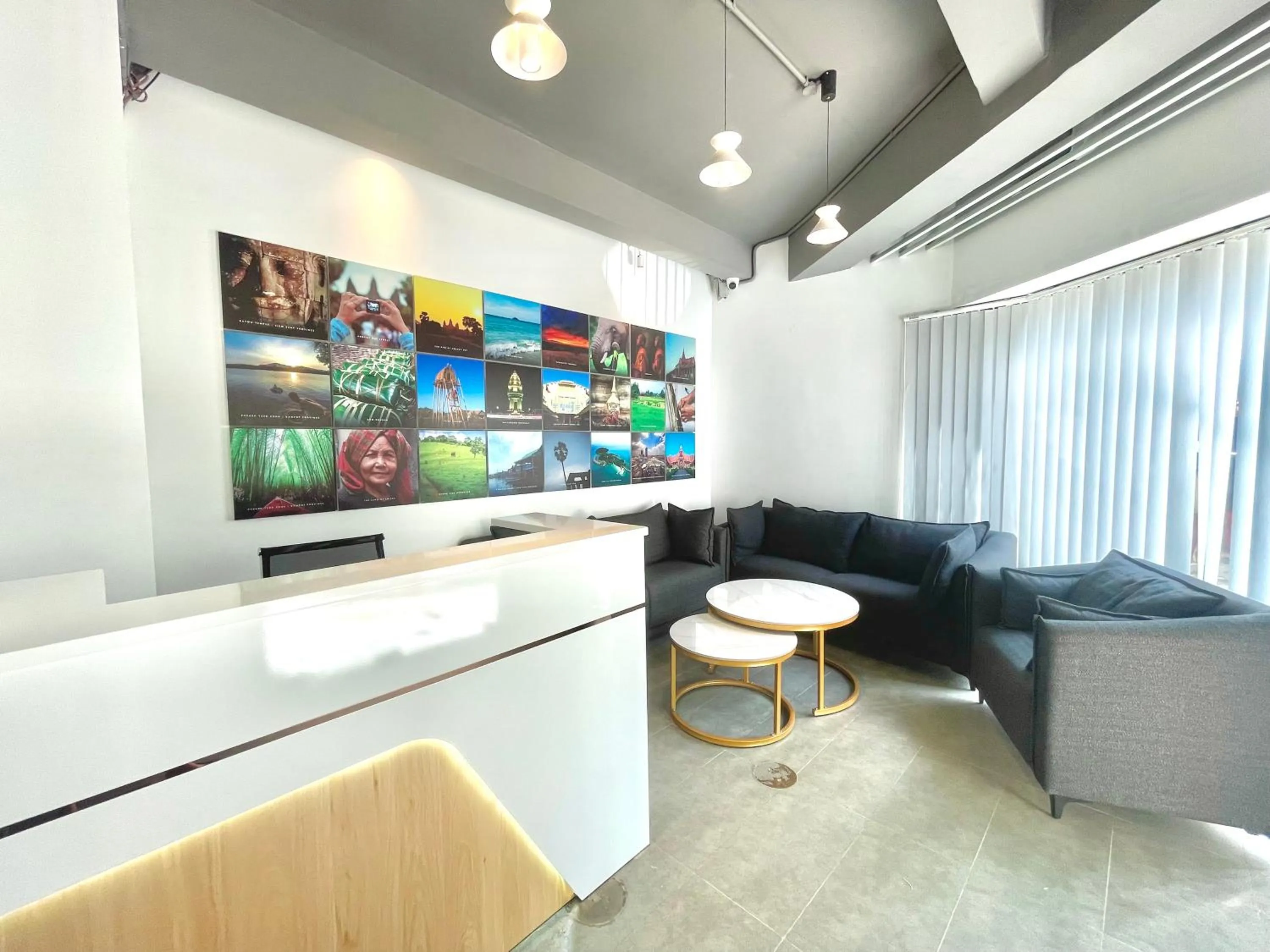 Sky hotel - Rooms & Free laundry - 50m to Royal Palace