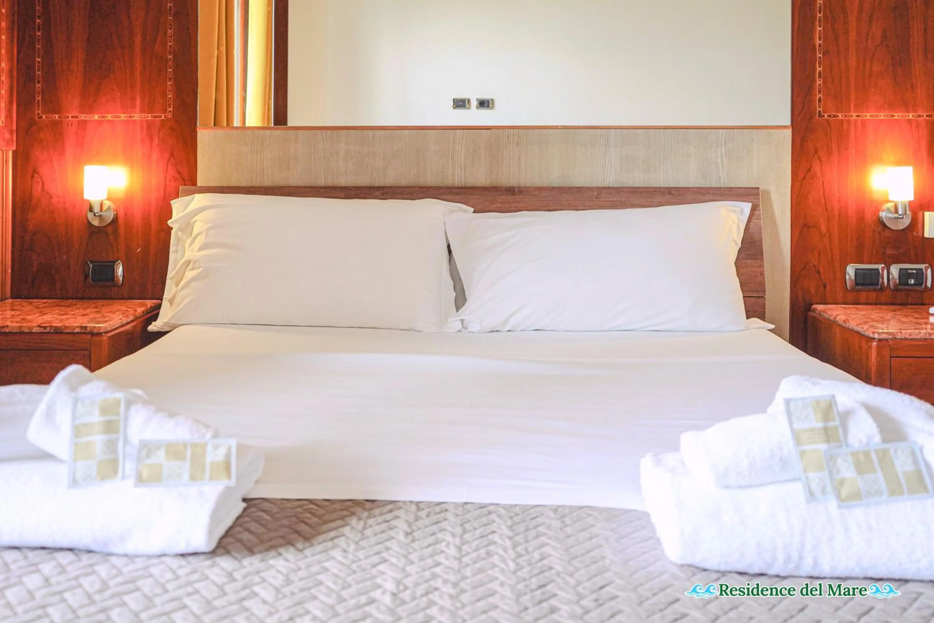 Bed in Residence del mare