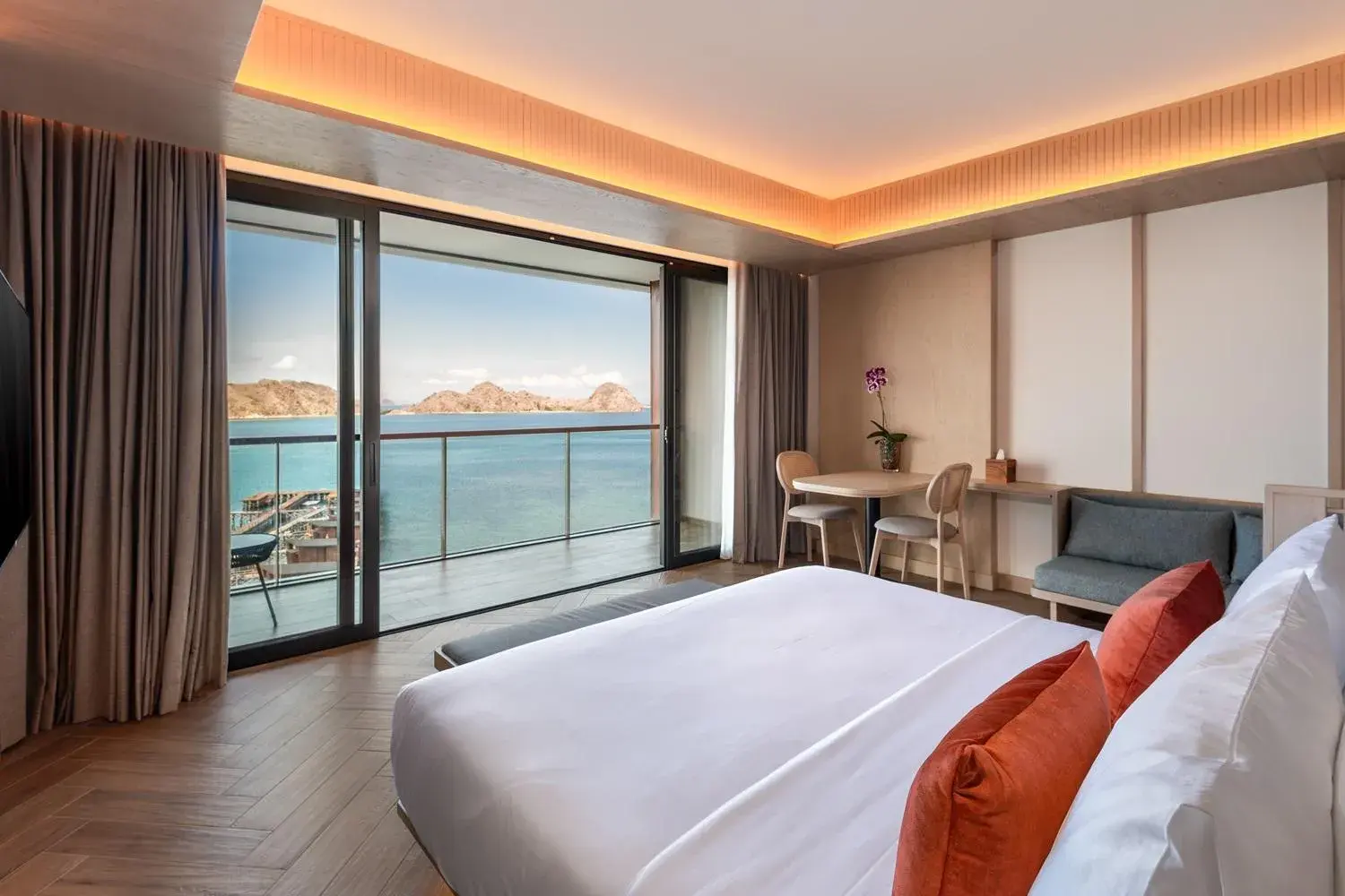 Premier Ocean View Twin in Katamaran Hotel & Resort Komodo Premier Ocean View Twin in Katamaran Hotel & Resort Komodo