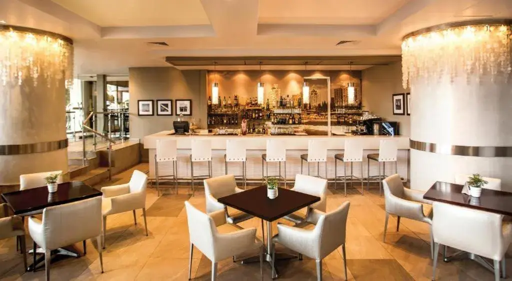 Double Room - Disability Access in Garden Court Marine Parade Double Room - Disability Access in Garden Court Marine Parade