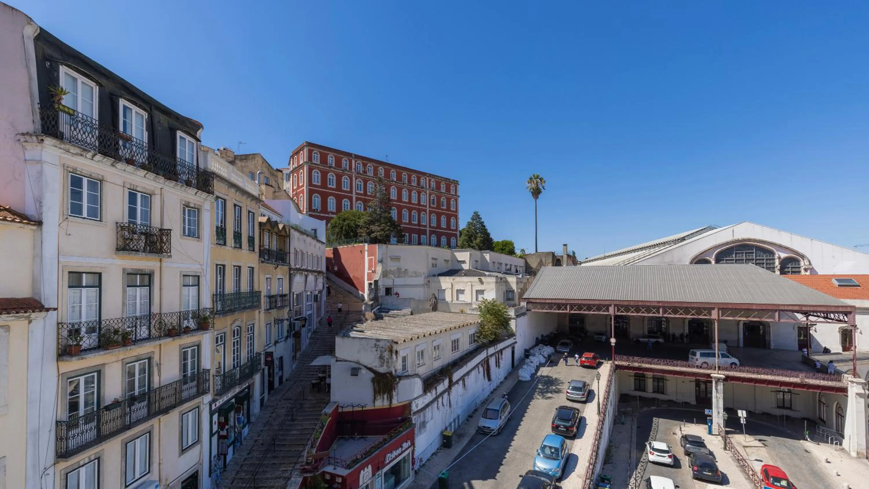 Street view in Carmo 43