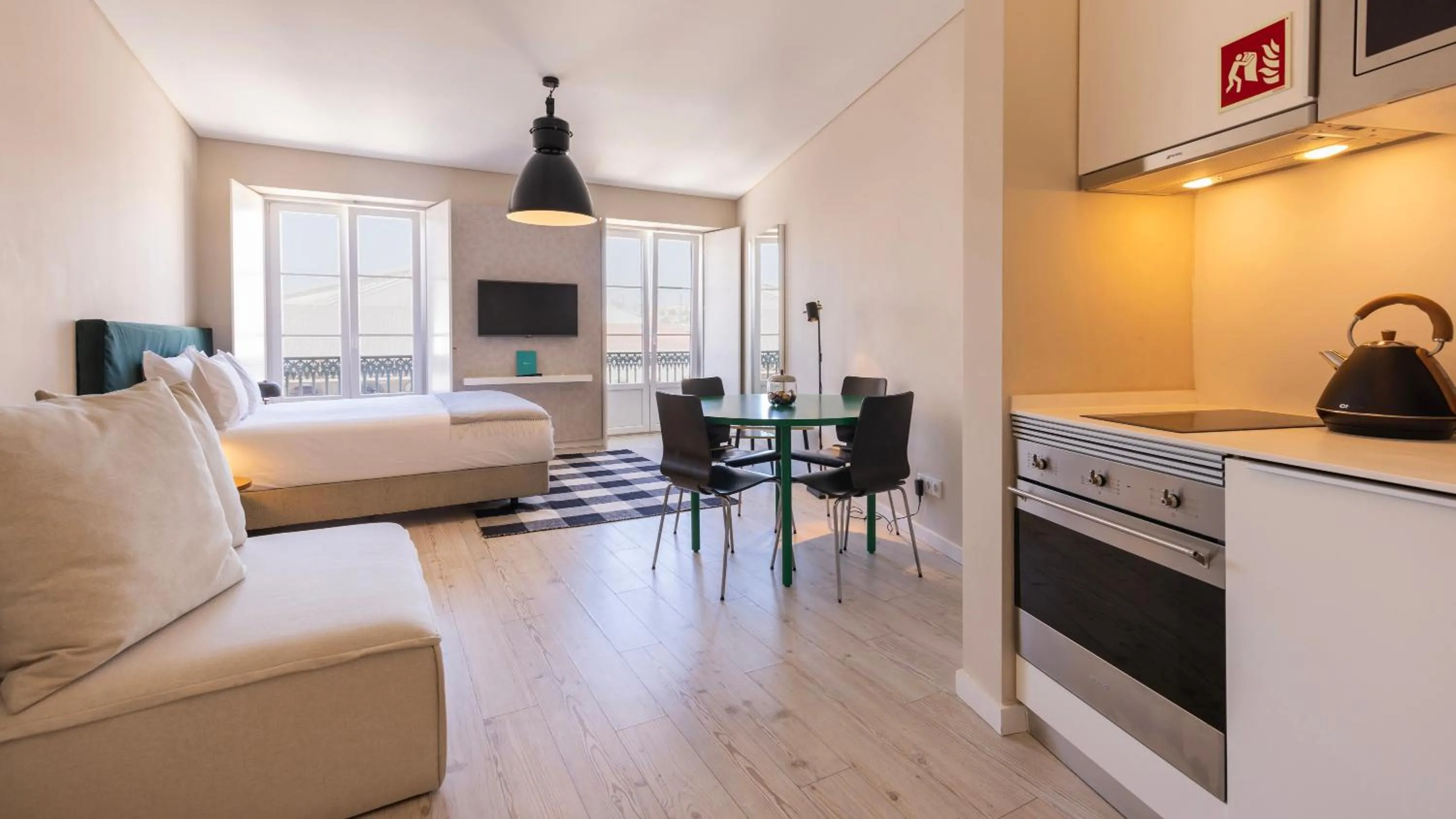 Photo of the whole room in Carmo 43