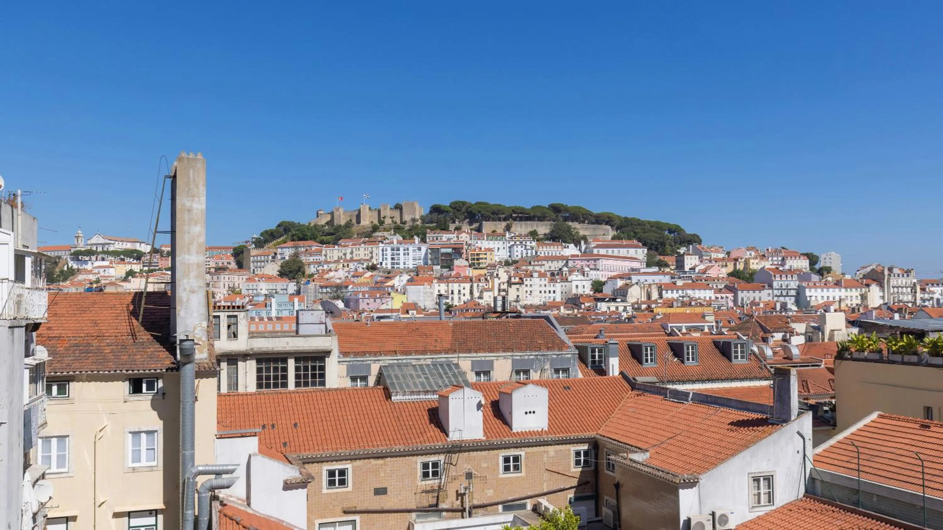 City view in Carmo 43