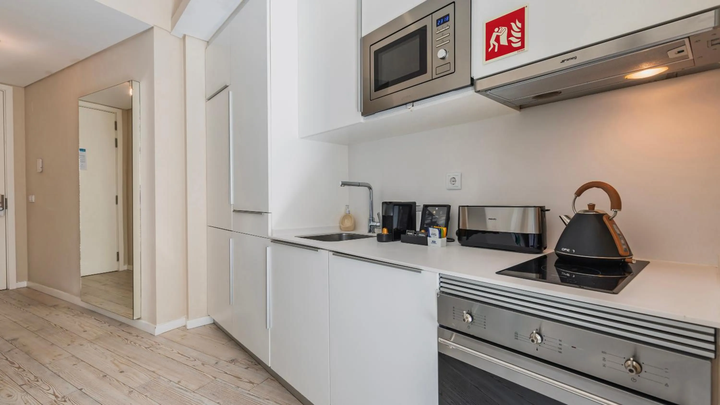 Kitchen or kitchenette in Carmo 43