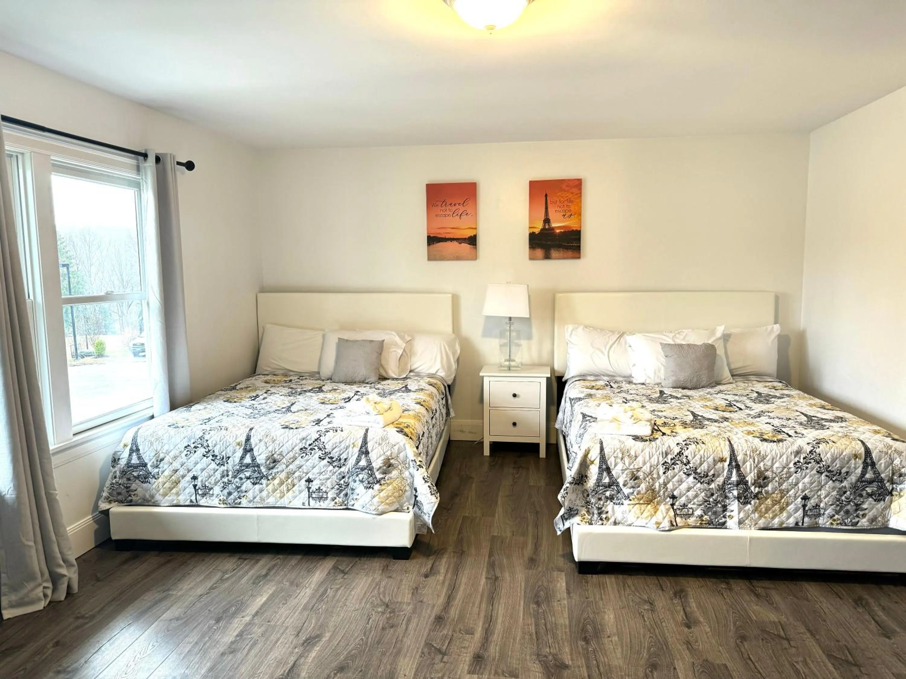 Bedroom, Bed in Solano Inn