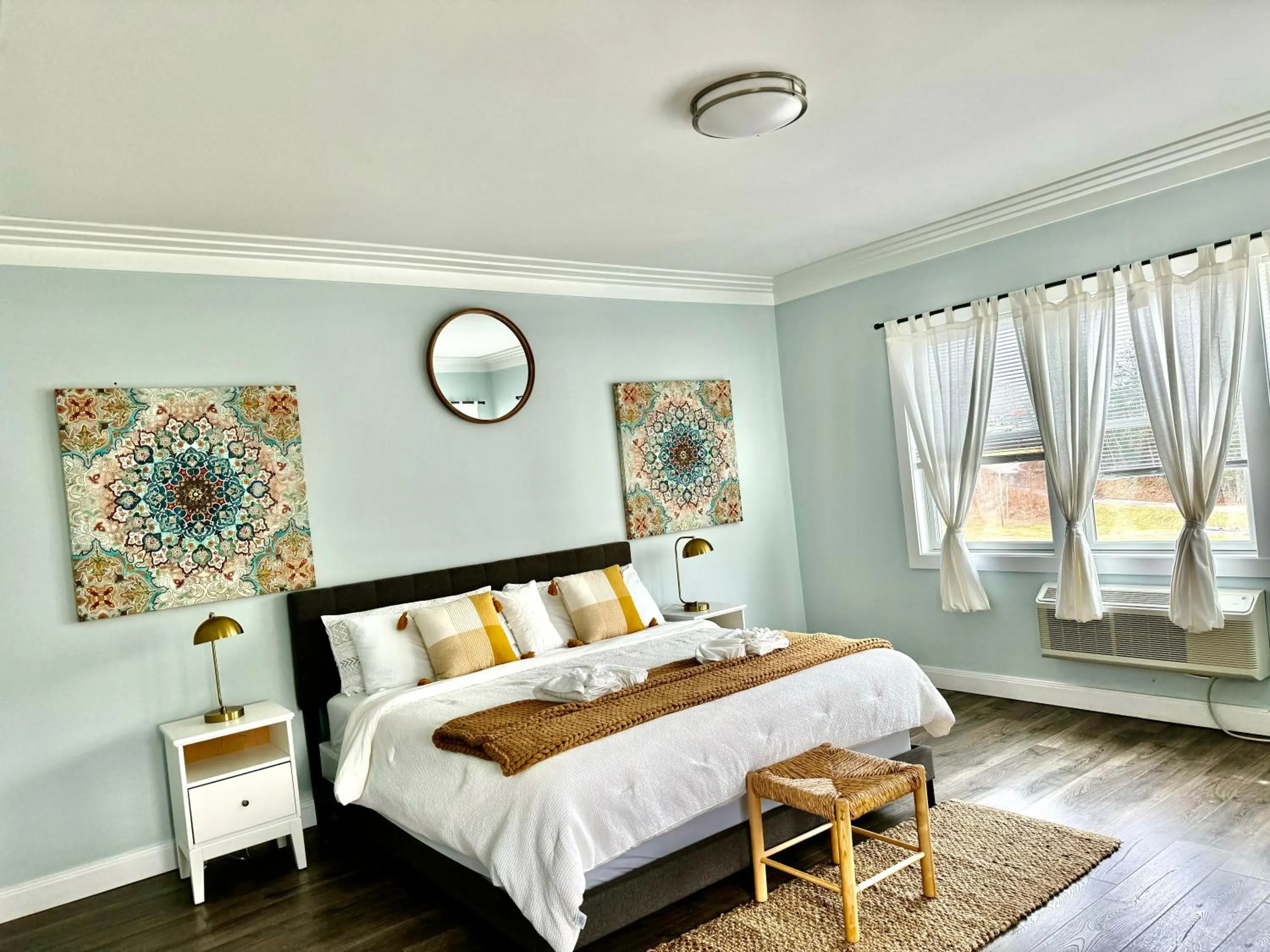 Bedroom, Bed in Solano Inn