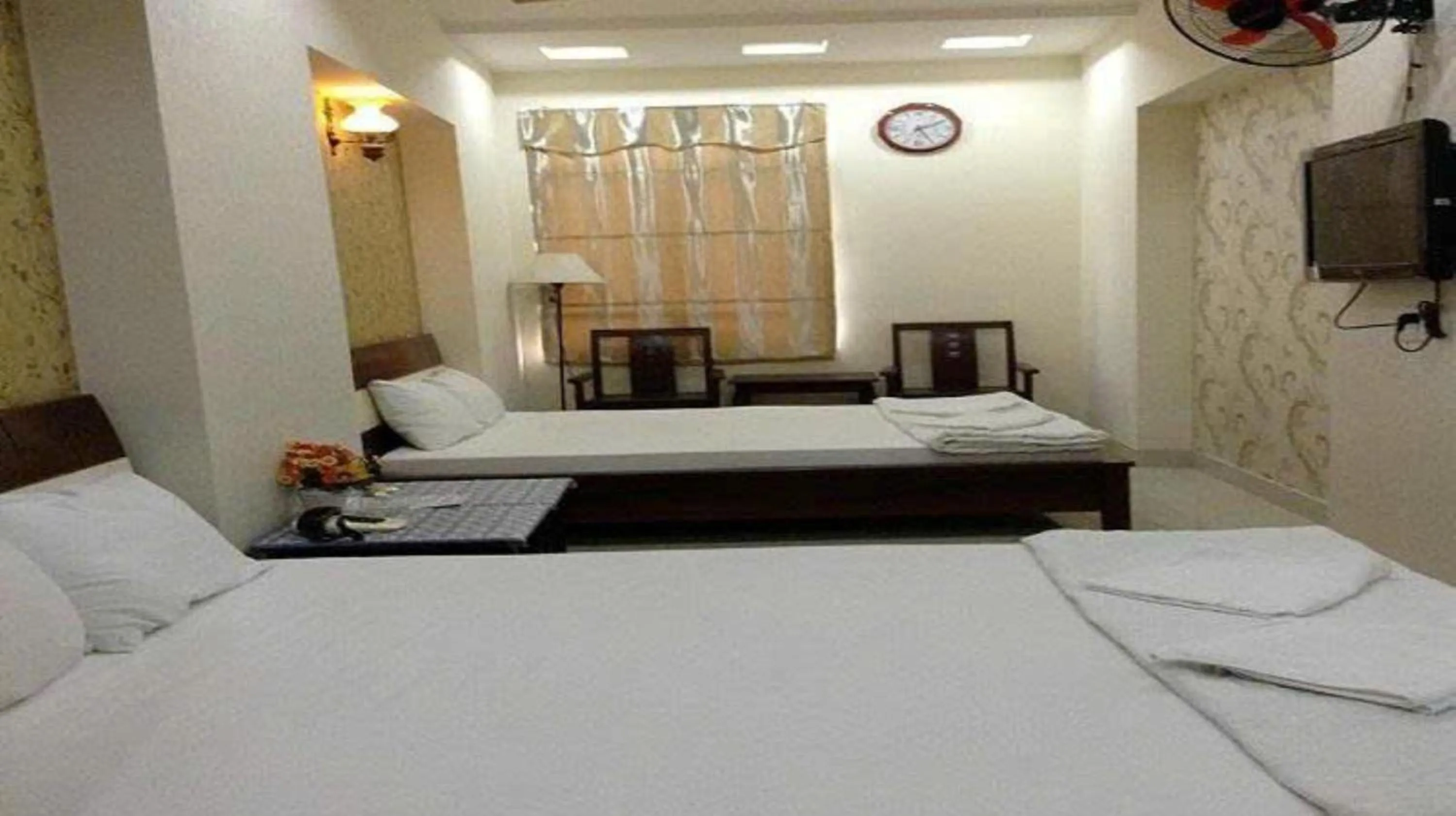 Bed in Quang Huy Hotel
