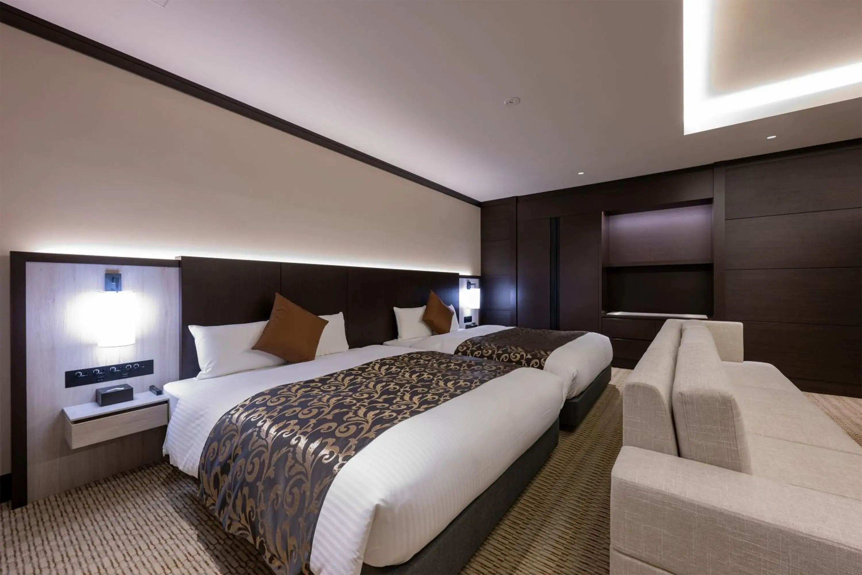 Suite Room - single occupancy in HOTEL R9 Premium Ichikawaekimae Suite Room - single occupancy in HOTEL R9 Premium Ichikawaekimae