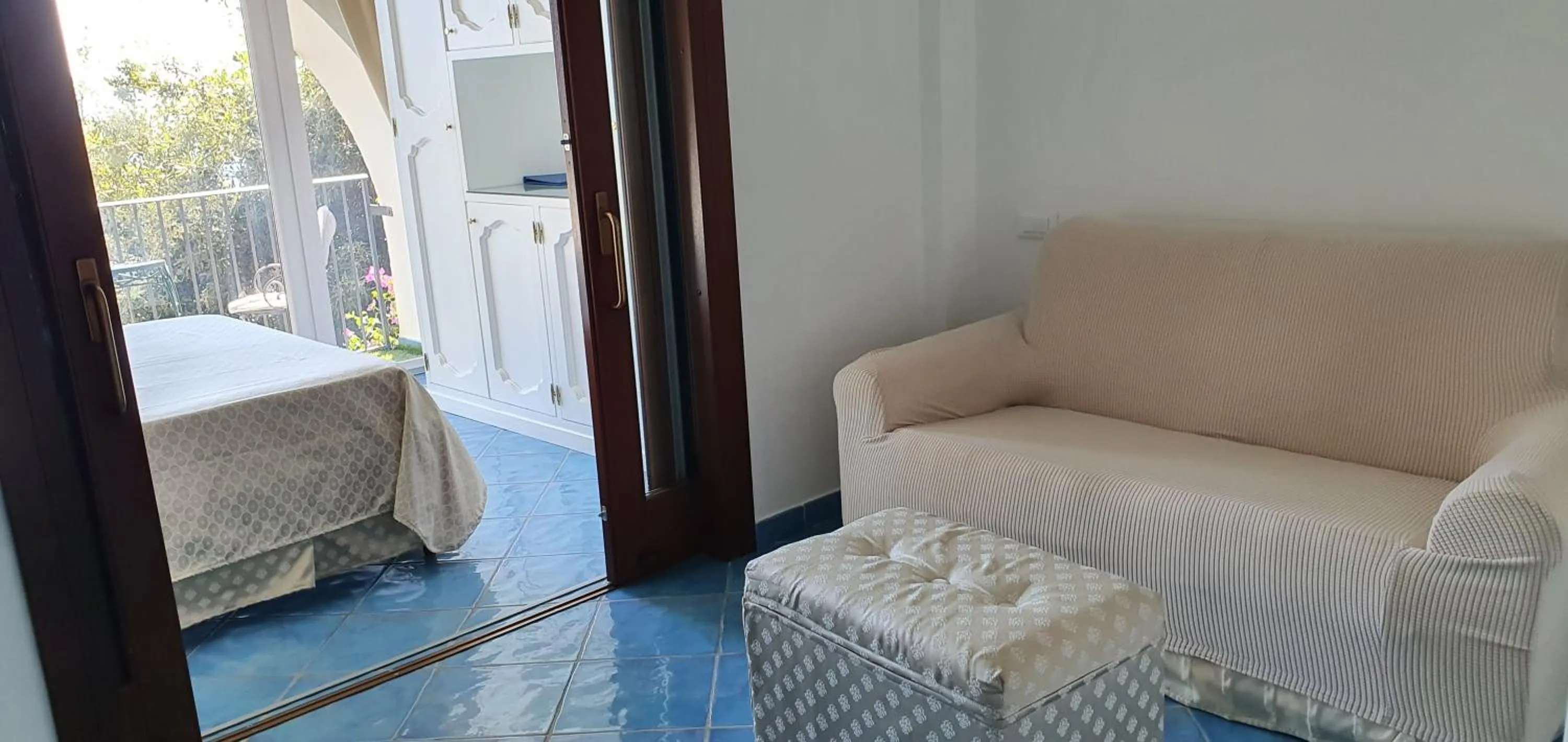 Bed in Albergo La Conca Azzurra