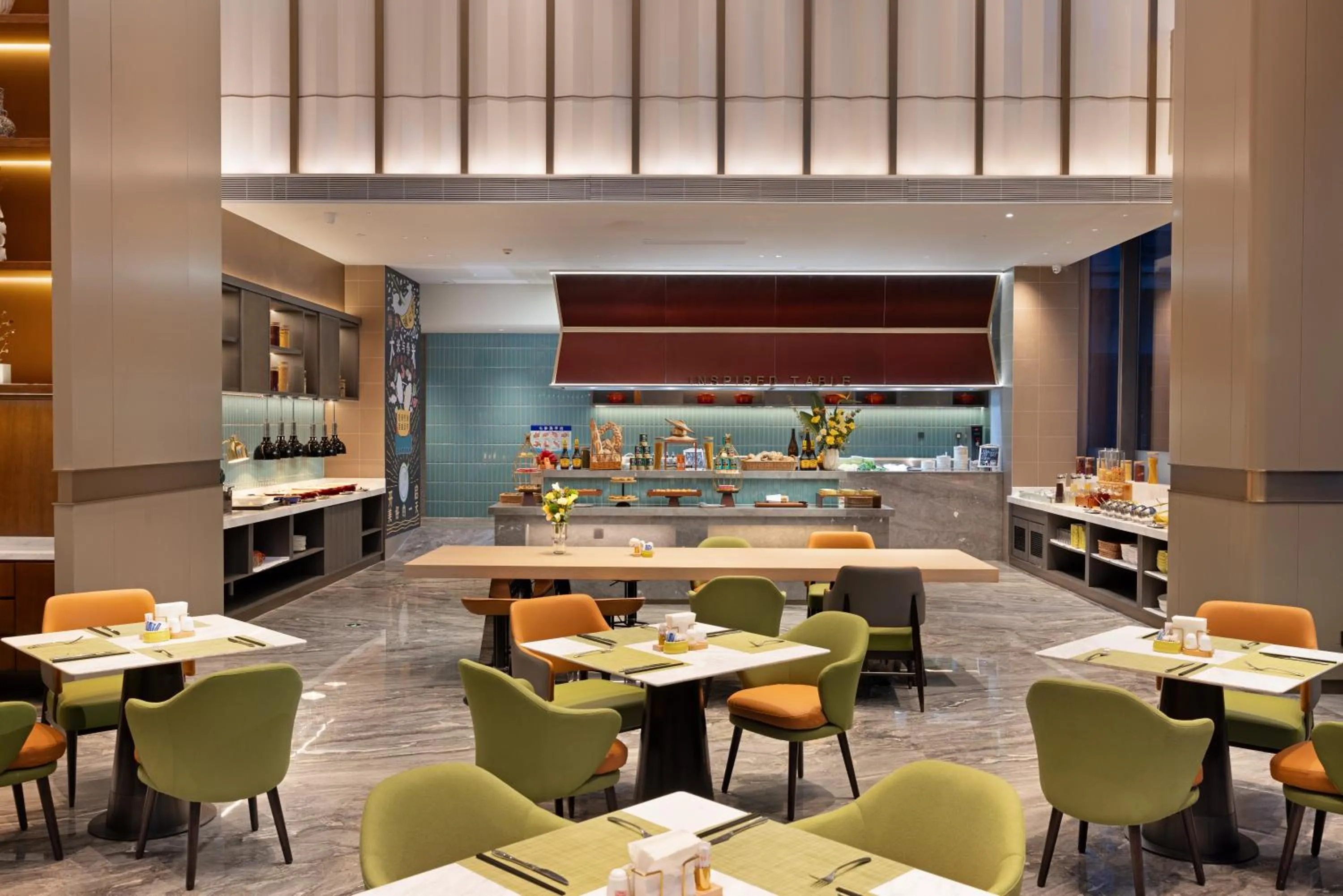 Restaurant/places to eat in Home2 Suites by Hilton Guangzhou Huangpu Science City Free shuttle buses are provided during the Canton Fair