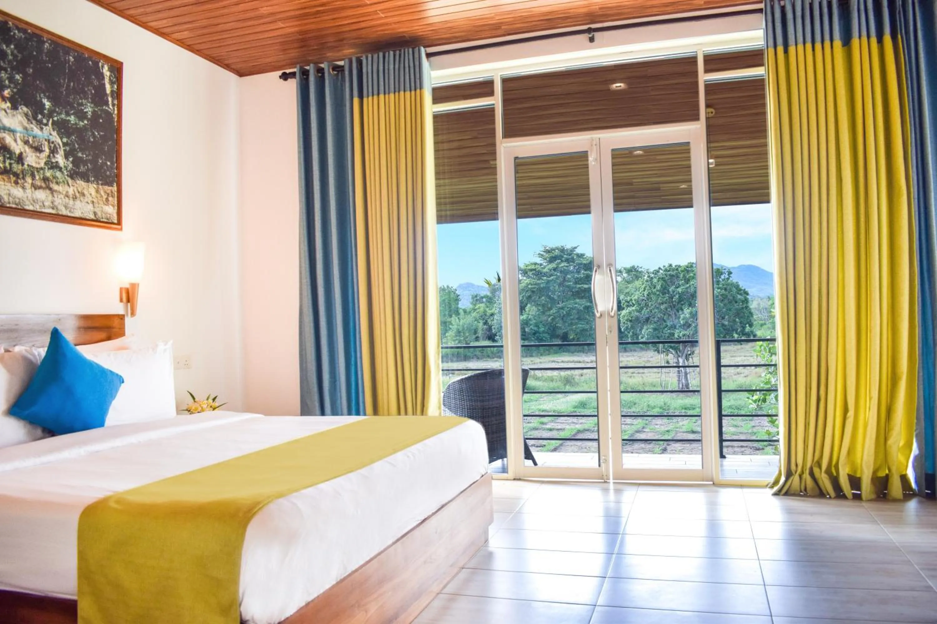 Bed in Hotel Sigiriyaaya