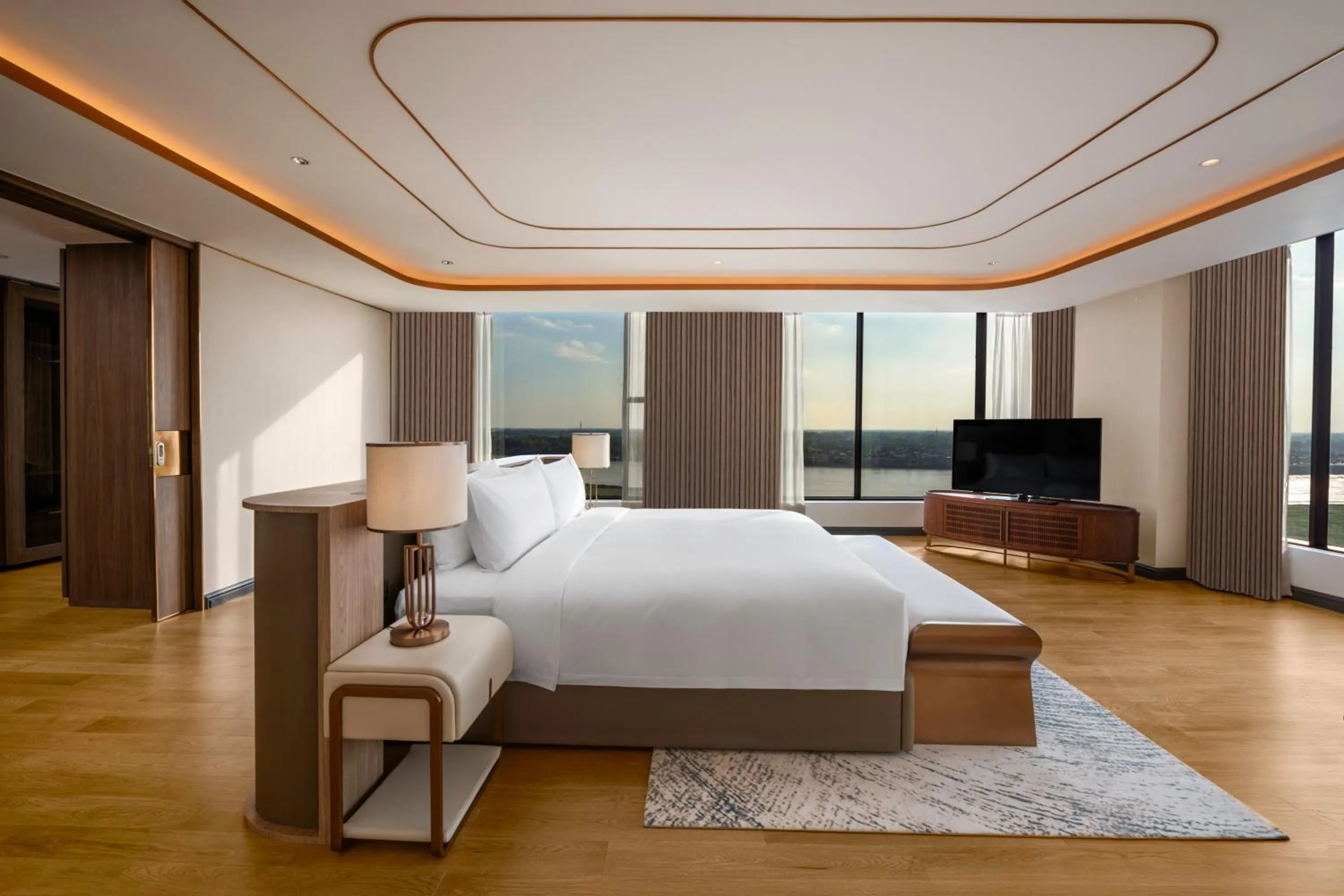 Bed in Amari Vientiane