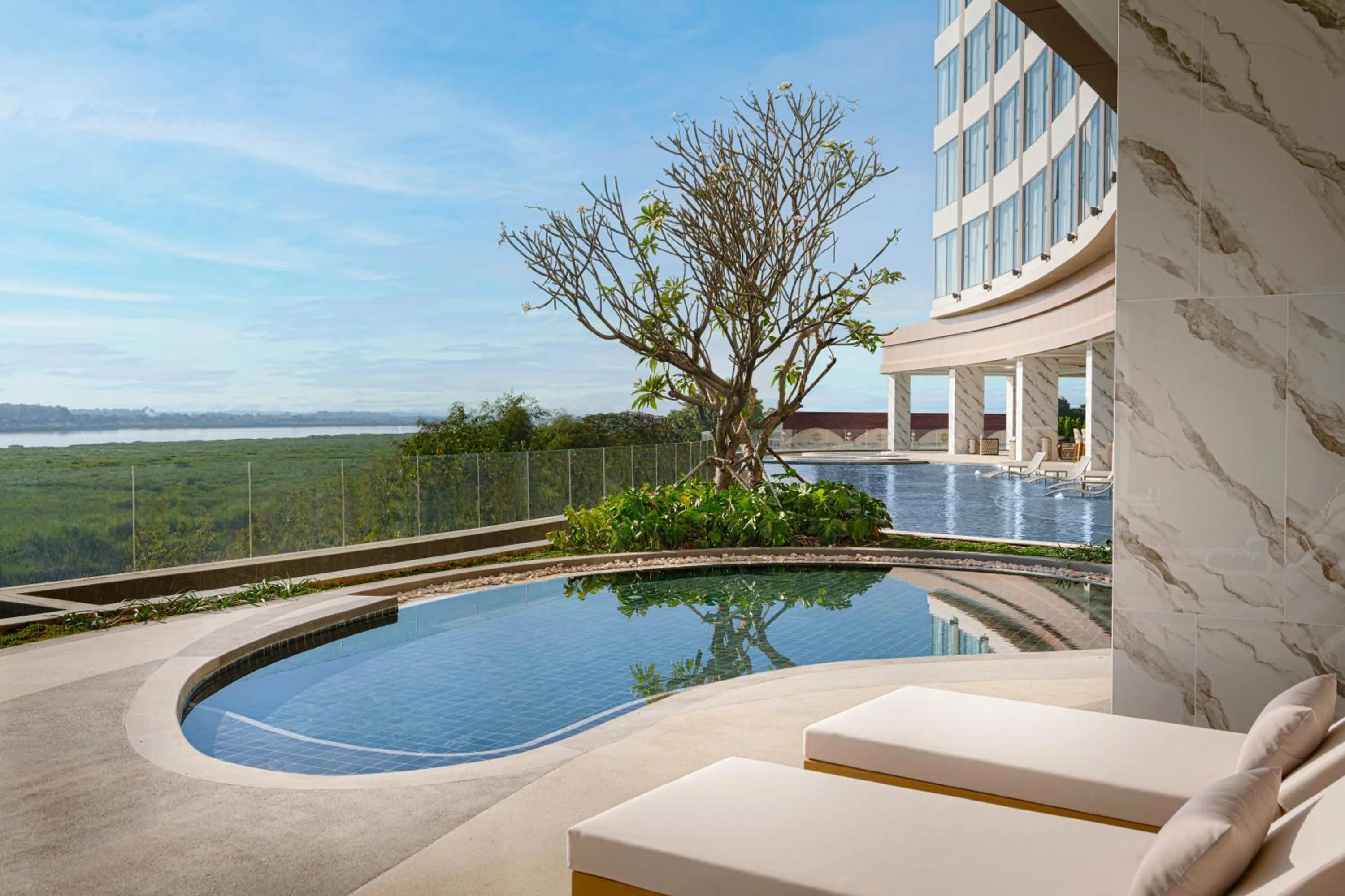 Pool view in Amari Vientiane