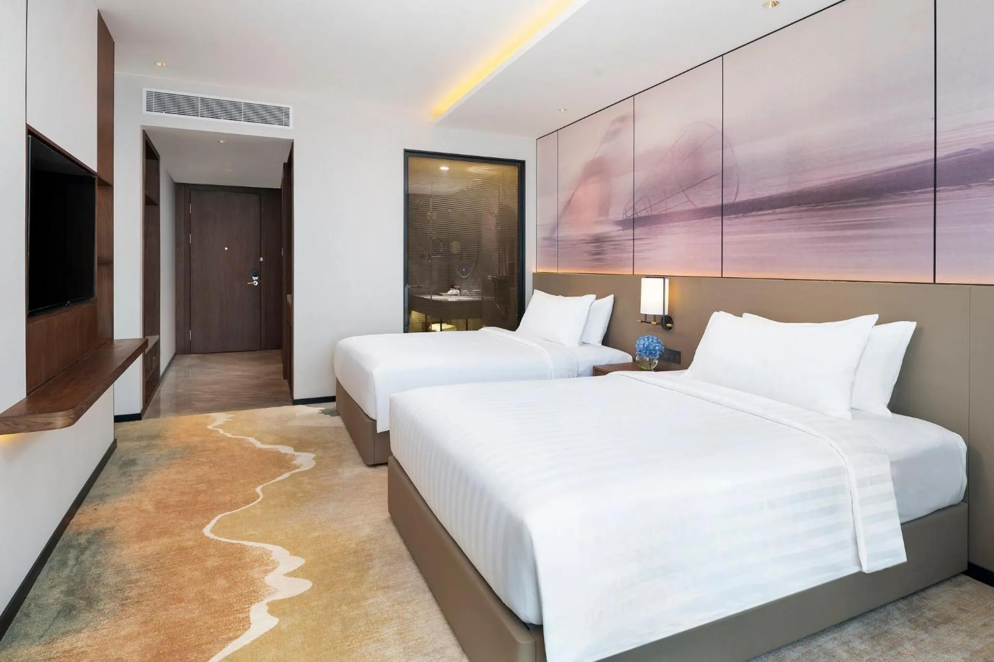 Photo of the whole room, Bed in Amari Vientiane