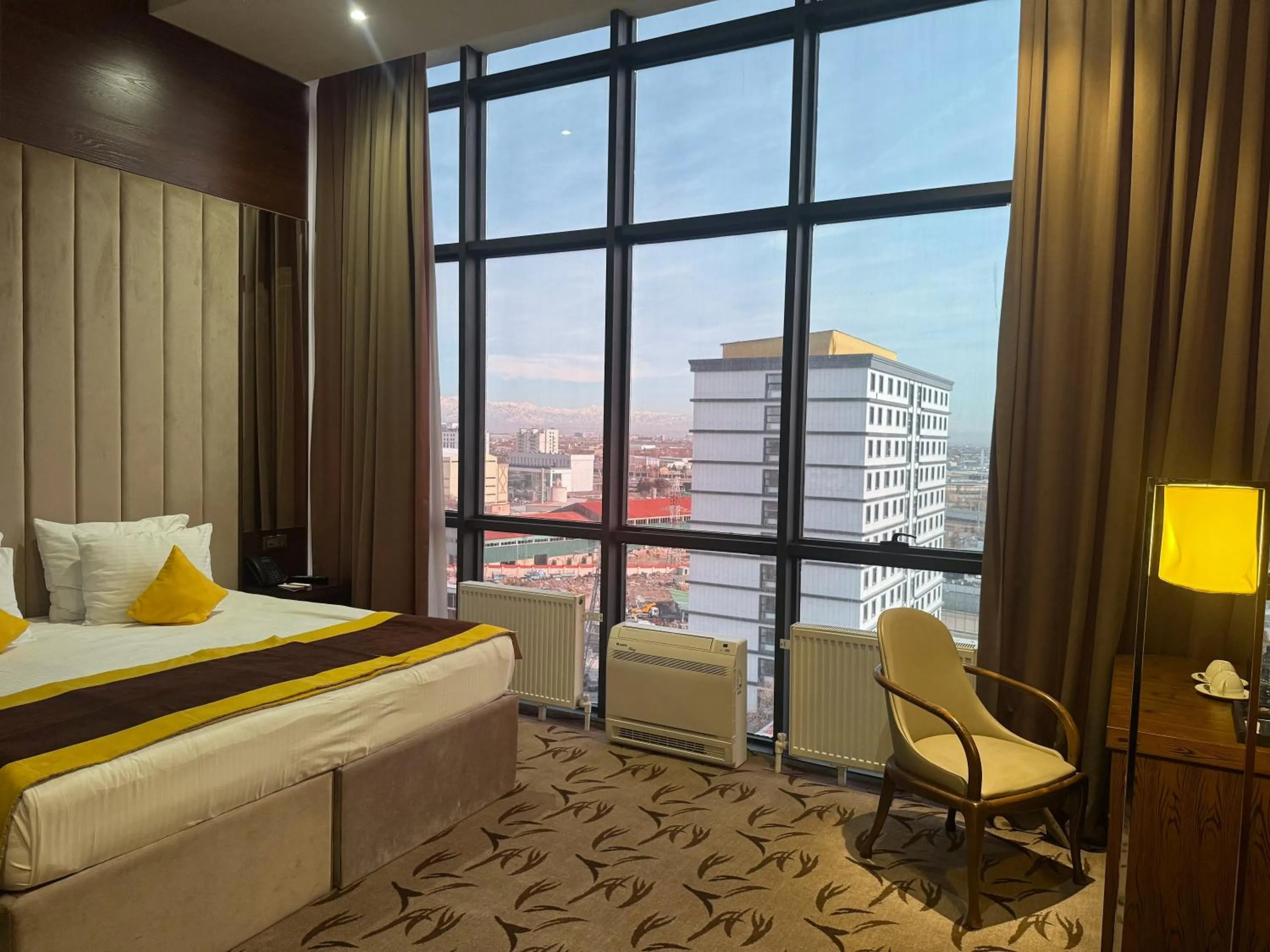 Bedroom, Bed in Azimut Hotel Tashkent