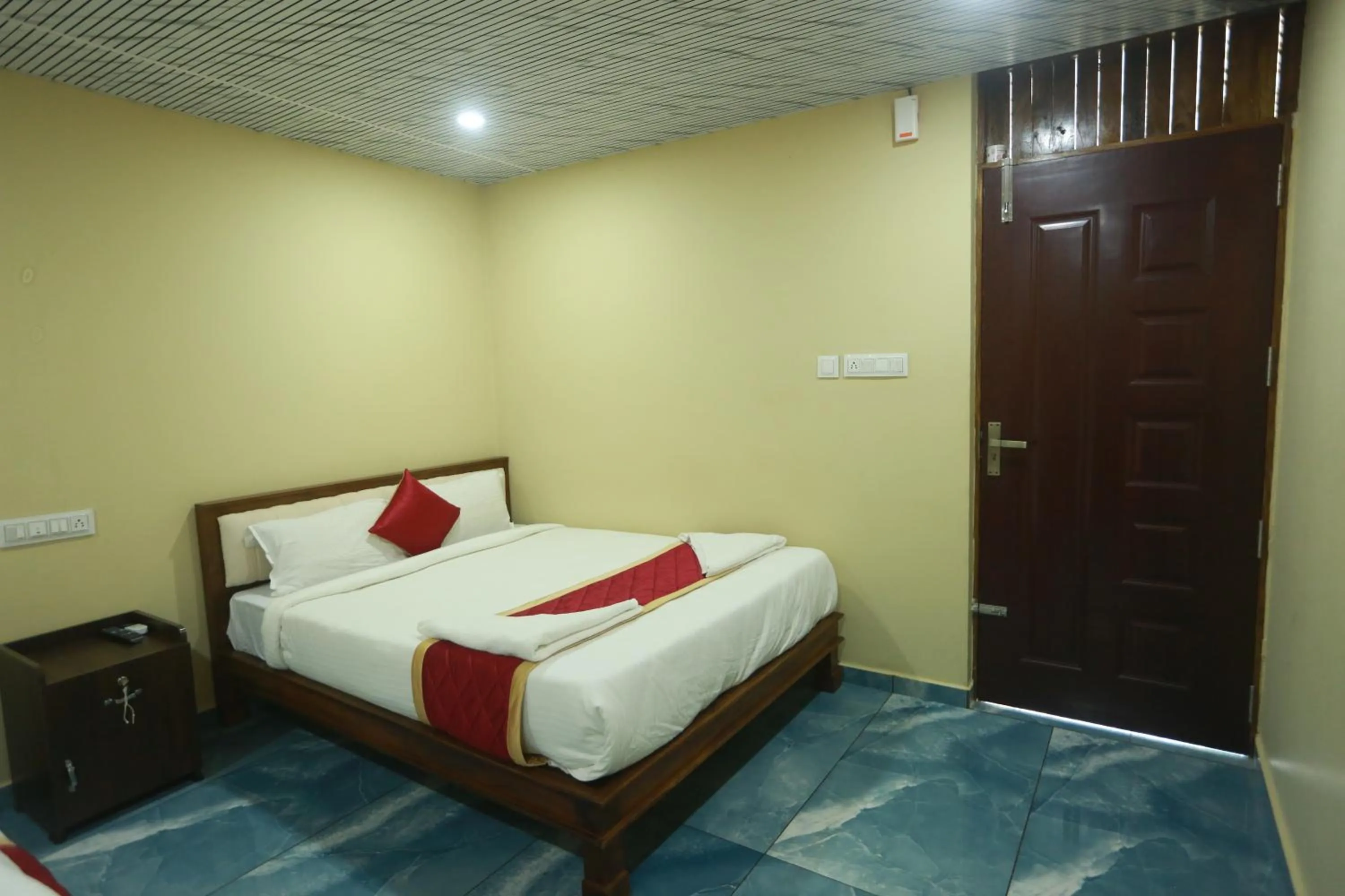 Bed in Karingens Resort