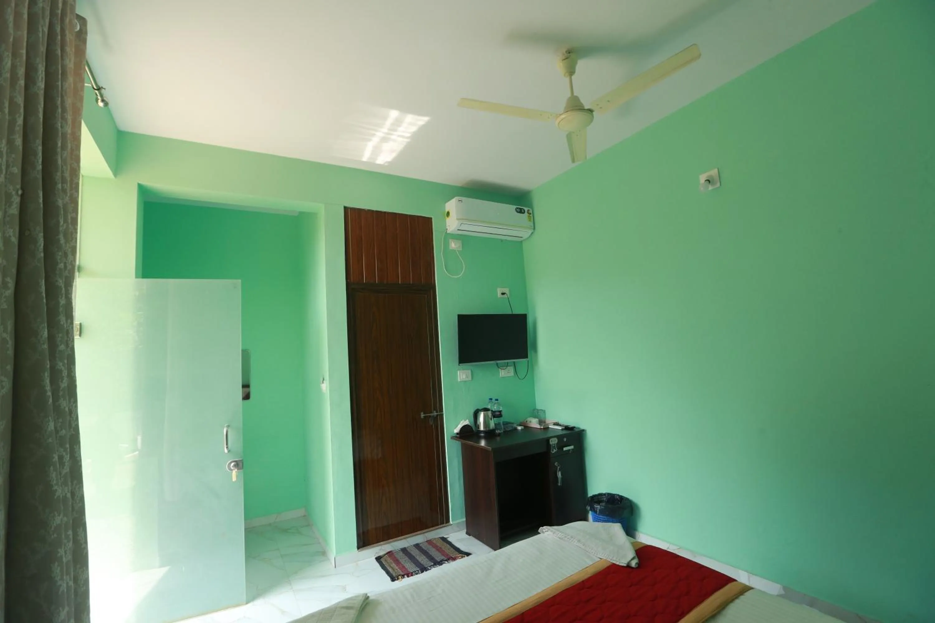 Bed in Karingens Resort