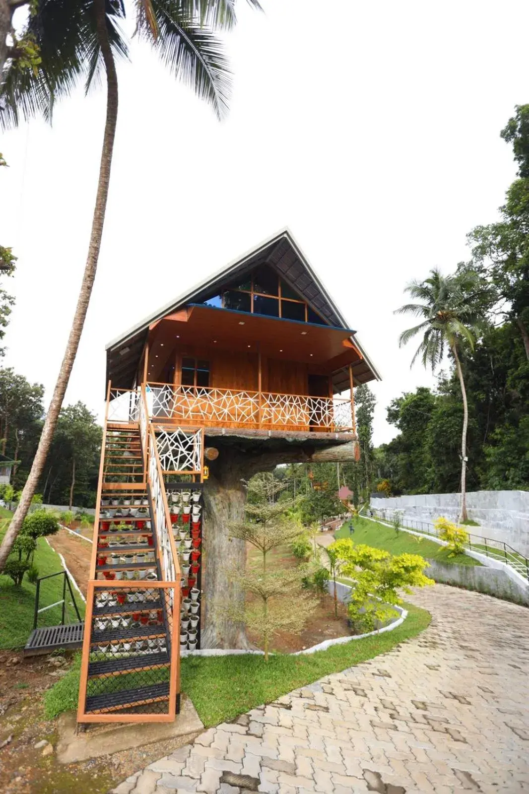 Karingens Resort Karingens Resort