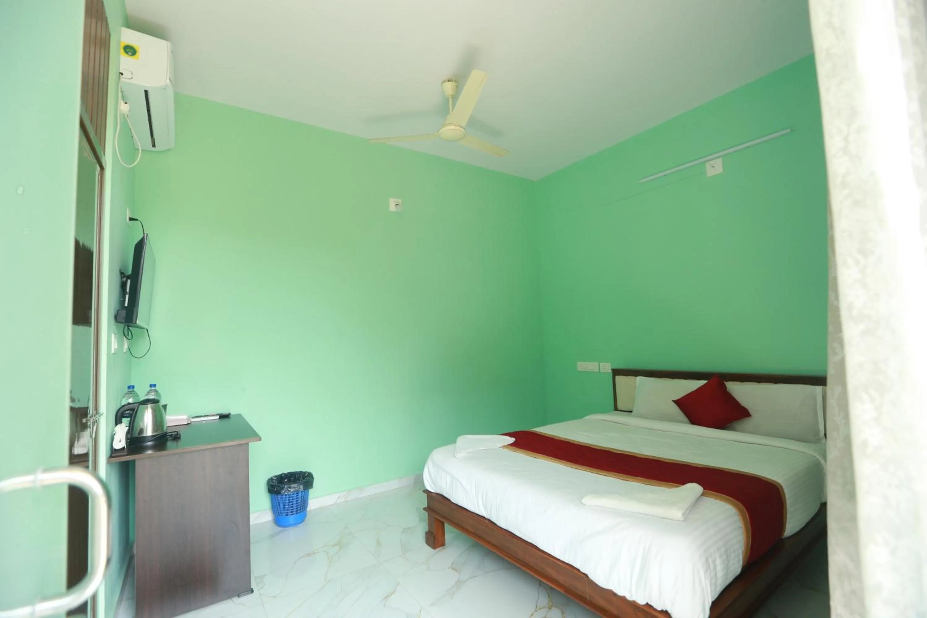 Bed in Karingens Resort